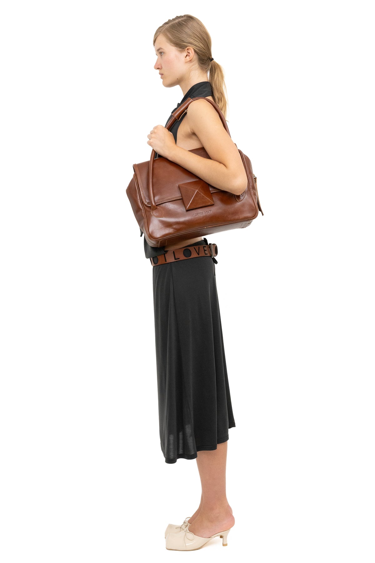 Besta bag medium brown