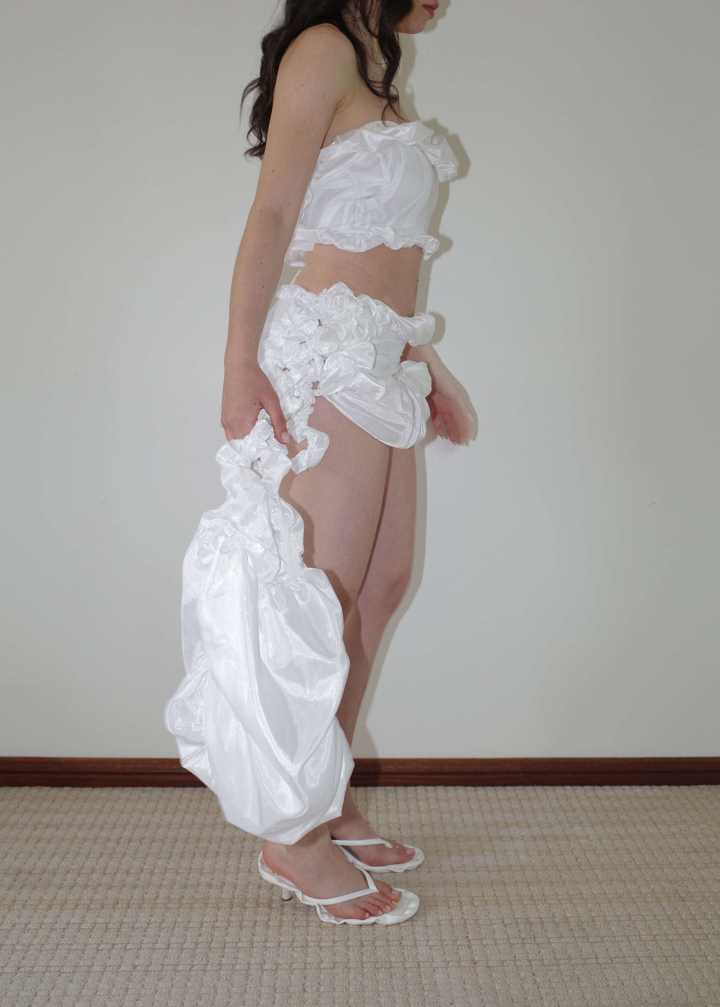 003 mini / white rose