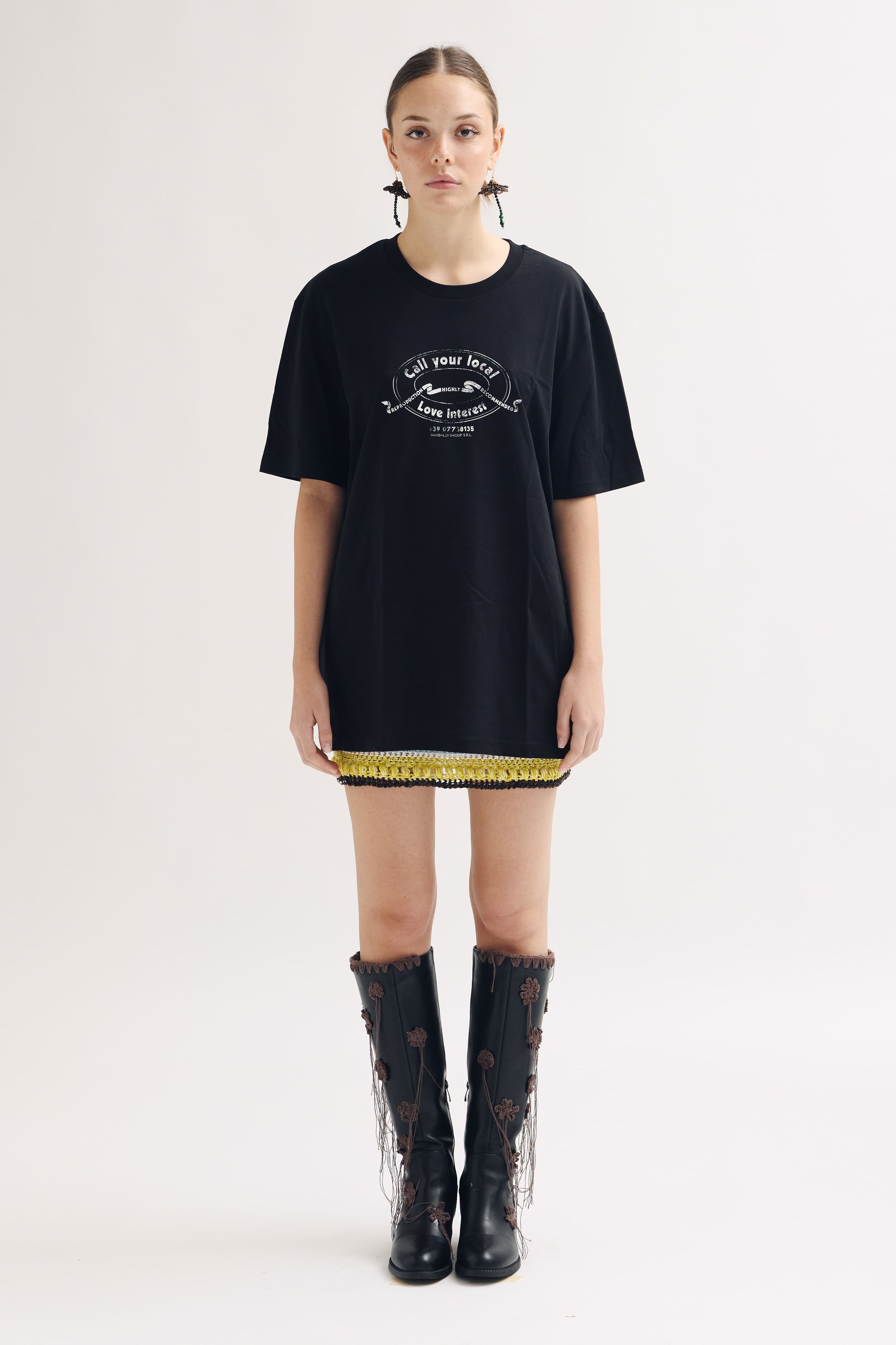 T-shirt call your local love interest
