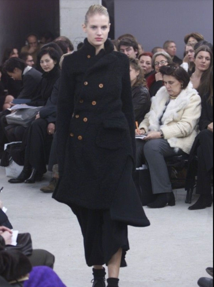 Comme des garçons a/w 2002 asymmetric coat