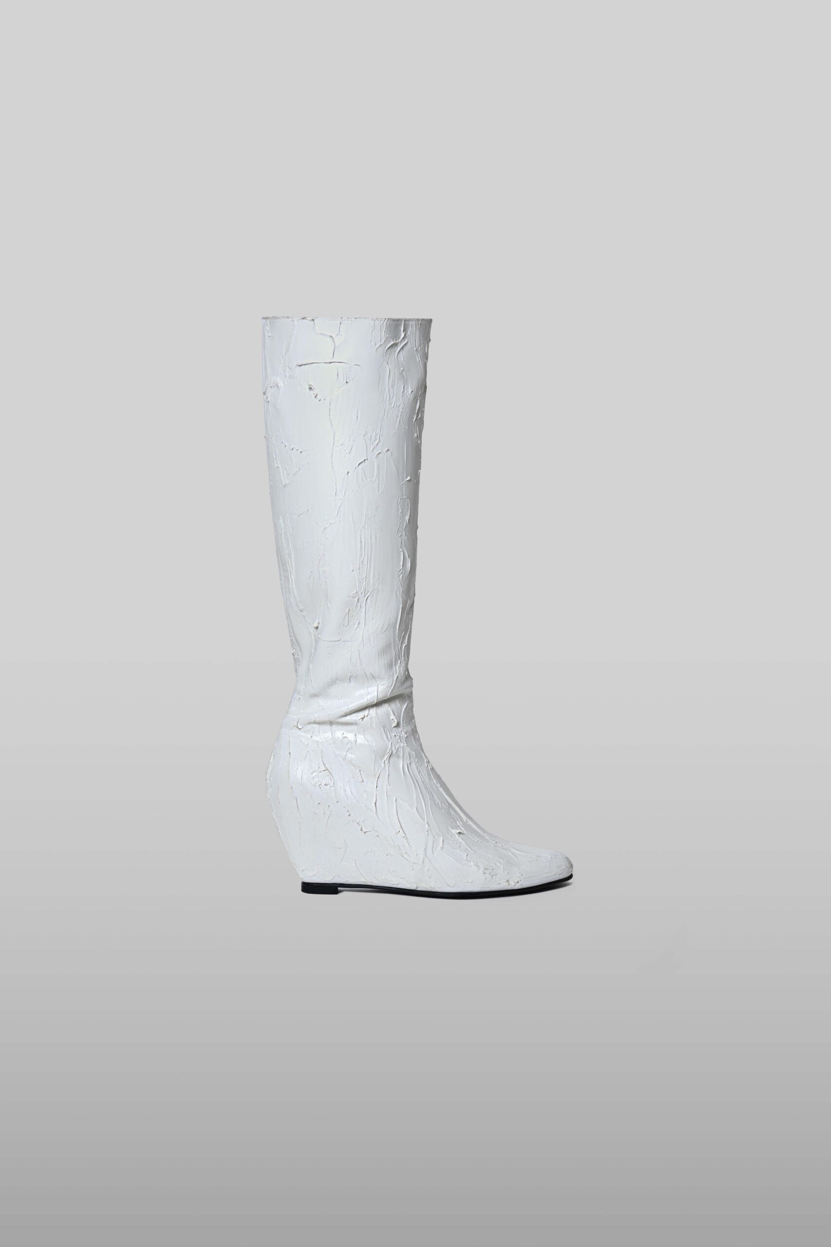 Resin platform boots