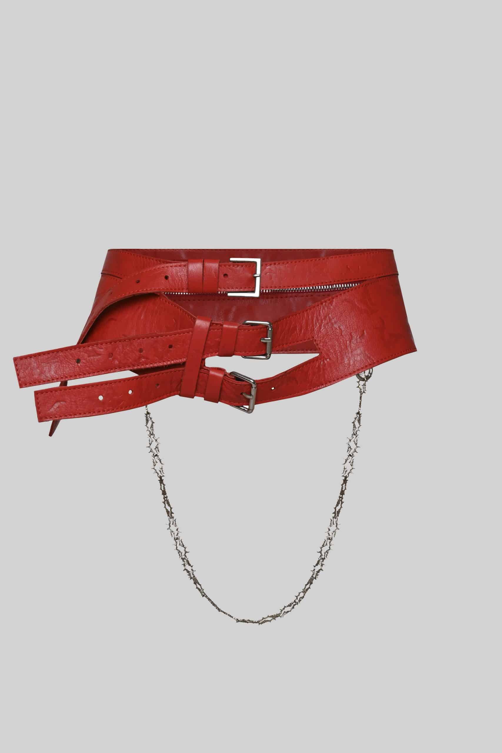 Belt clutch in red