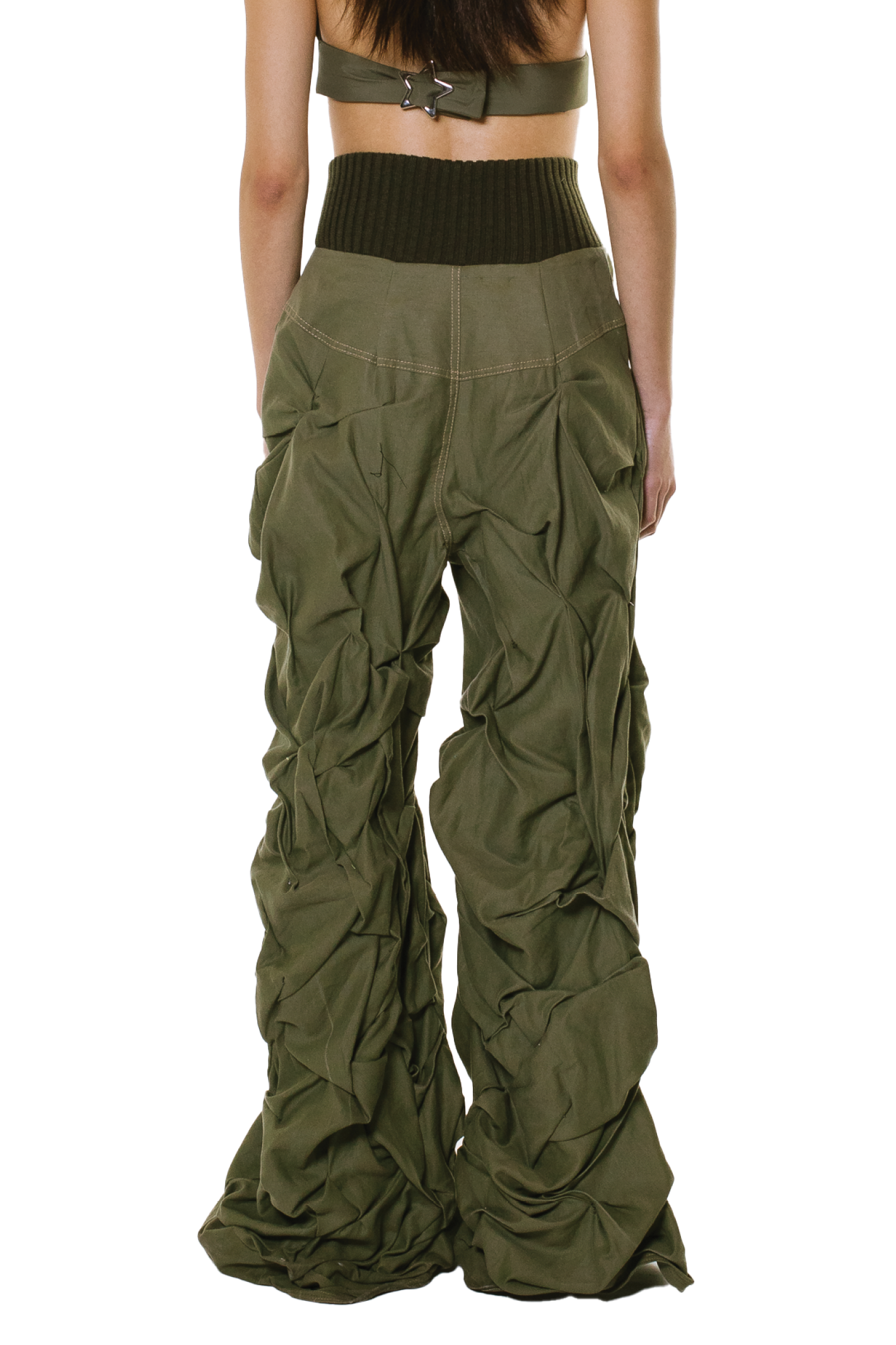 Scratchy pants