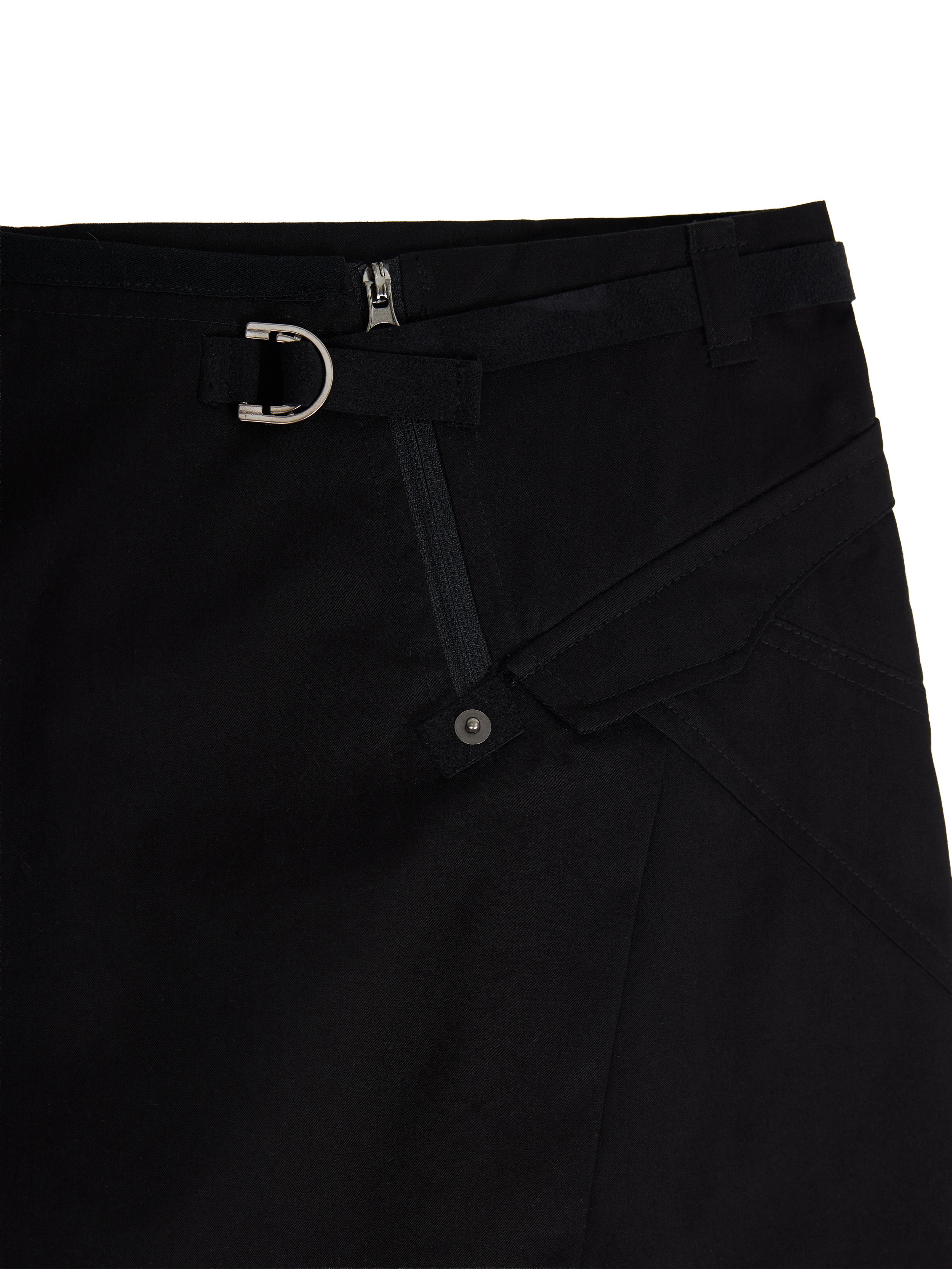 Asymmetric mini skirt