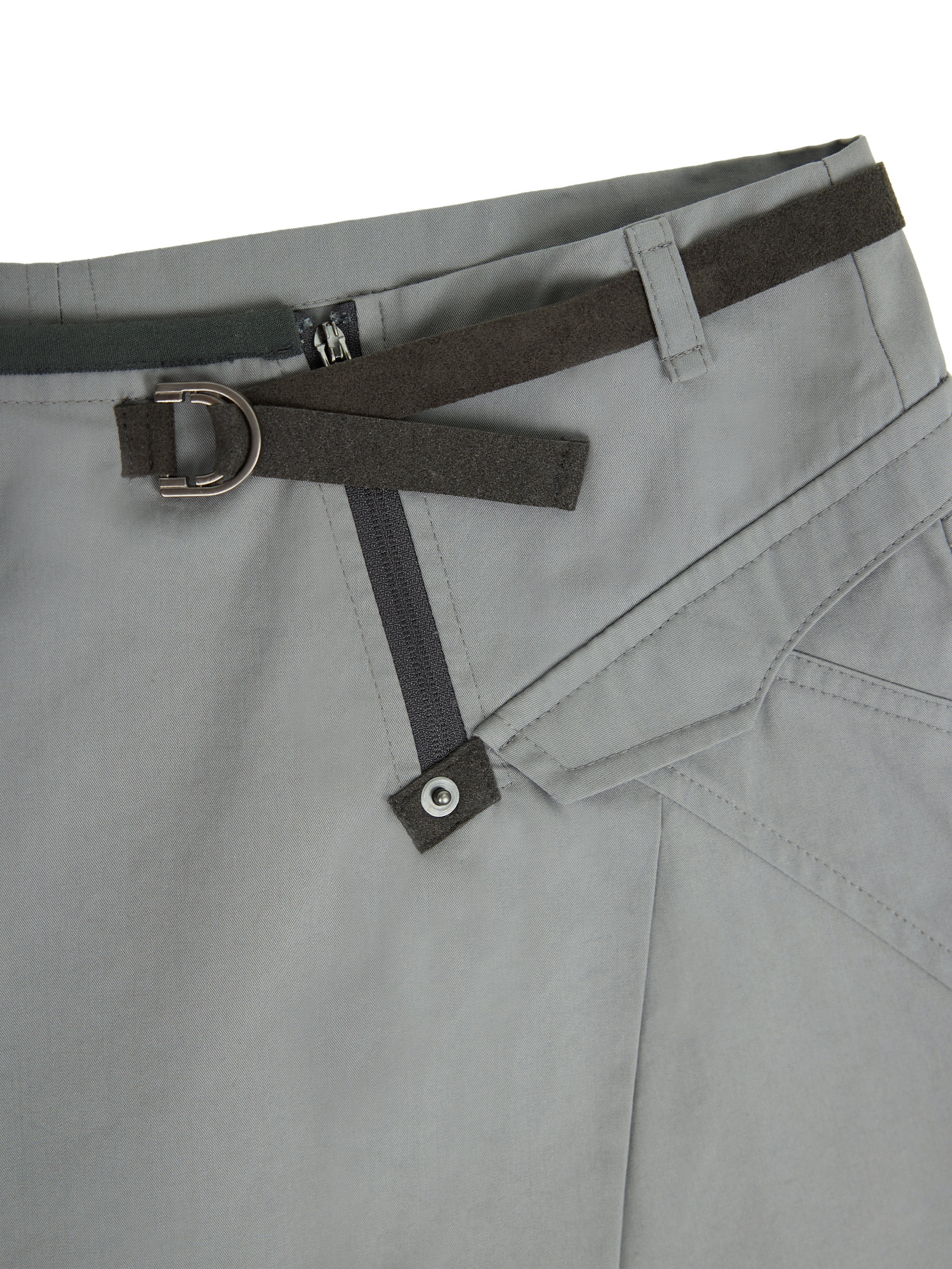 Asymmetric mini skirt