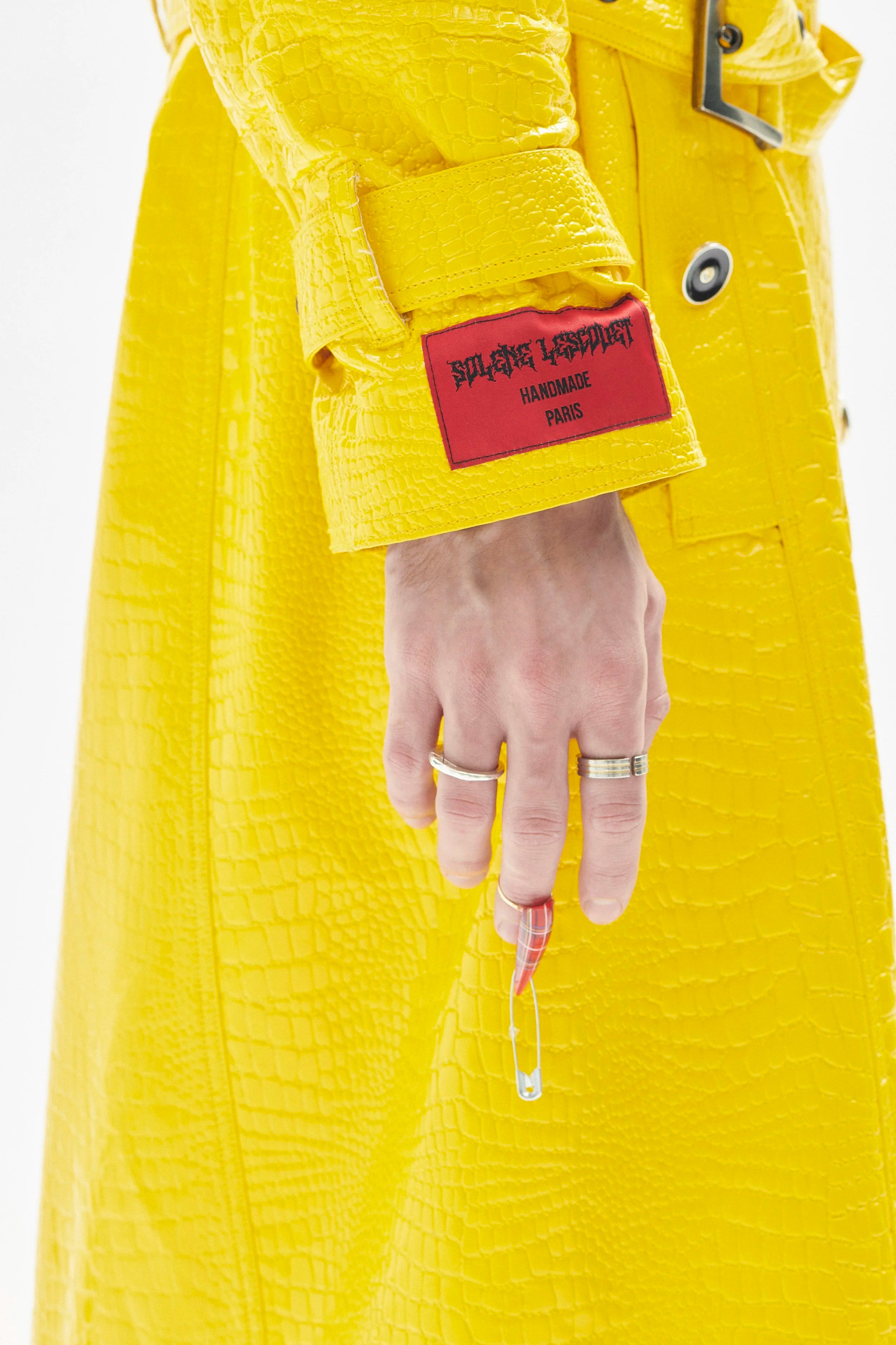 Trench jaune