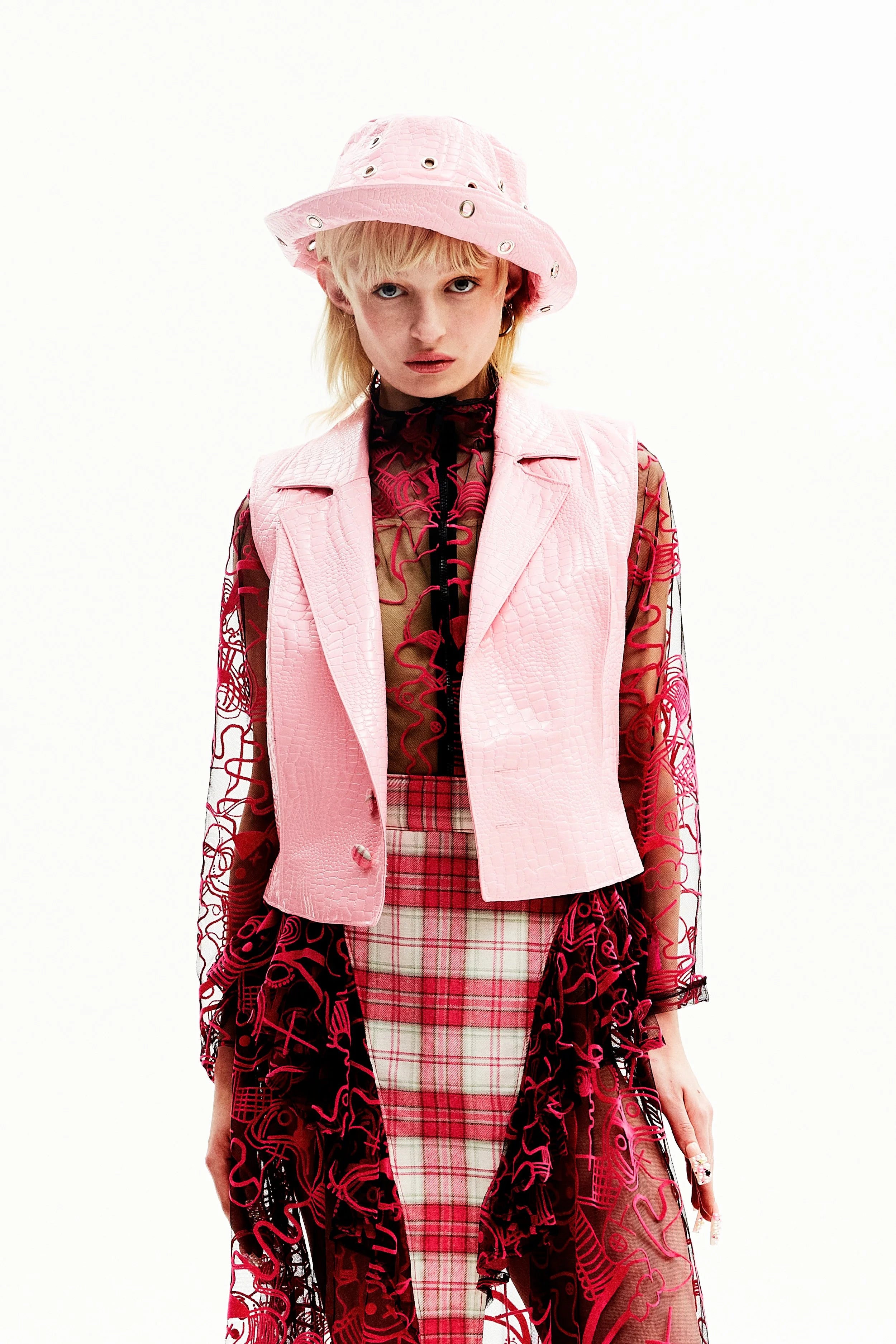 Bob à oeillets baby pink