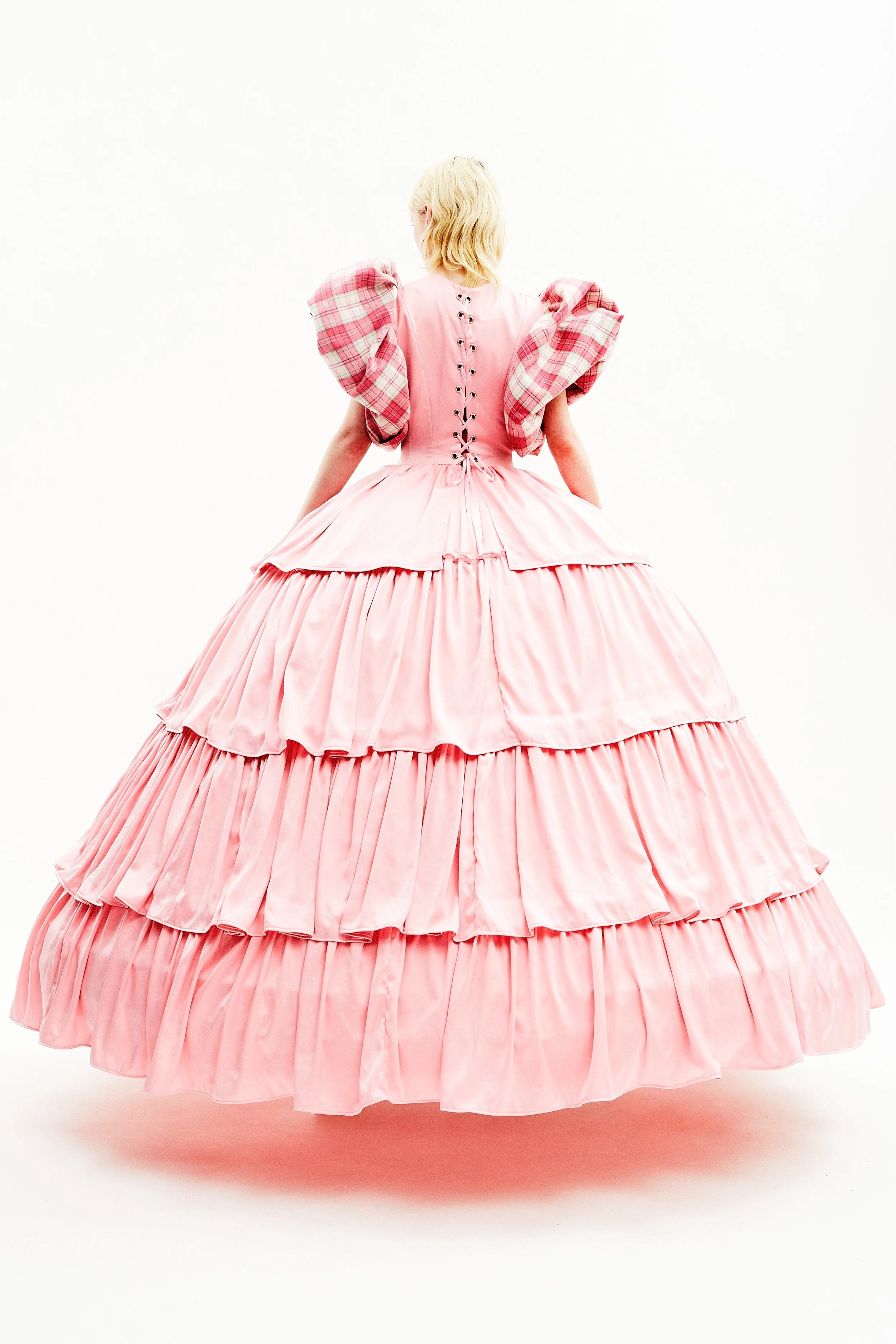Robe crinoline rose