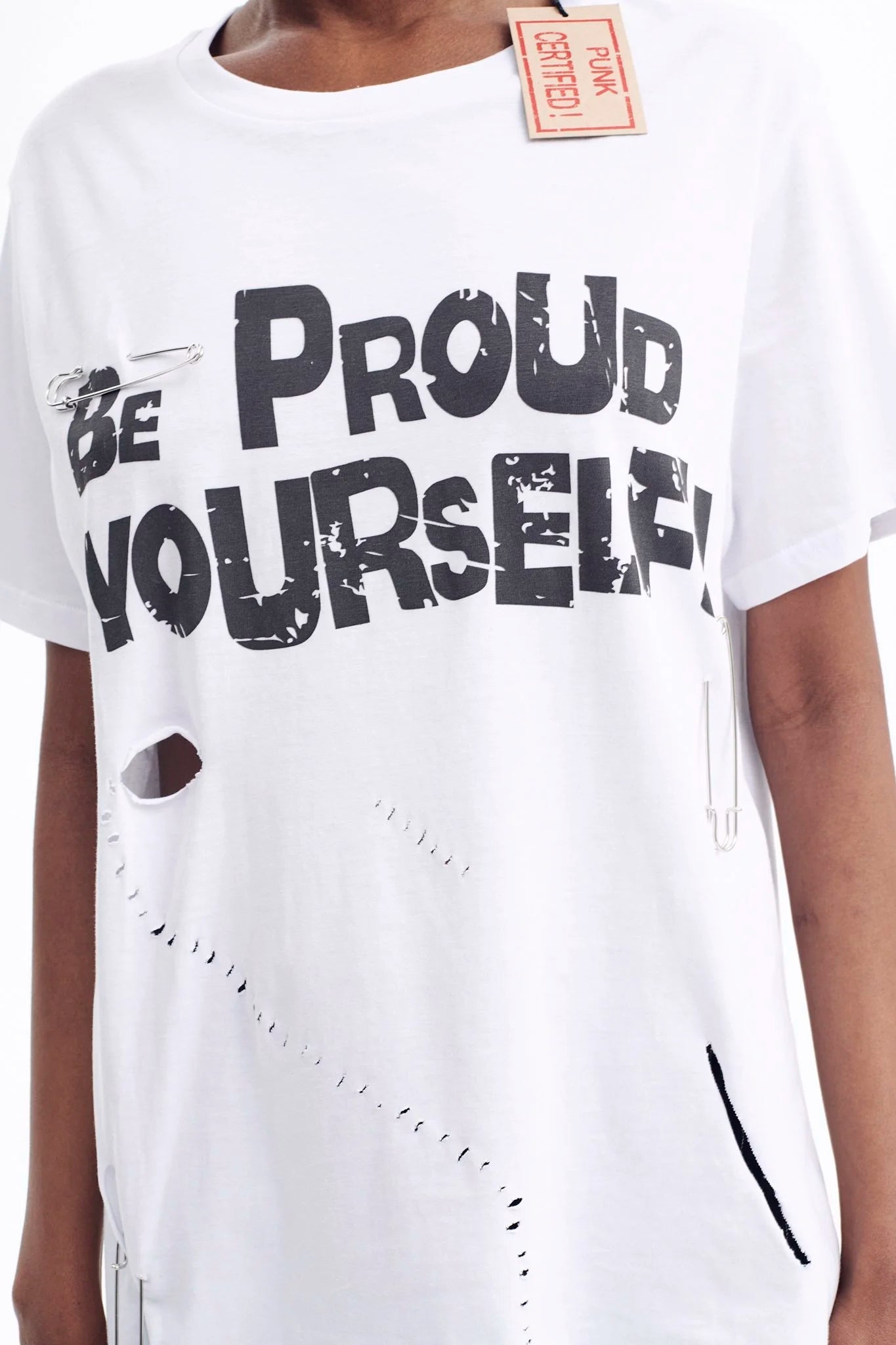 T-shirt « be proud of yourself »