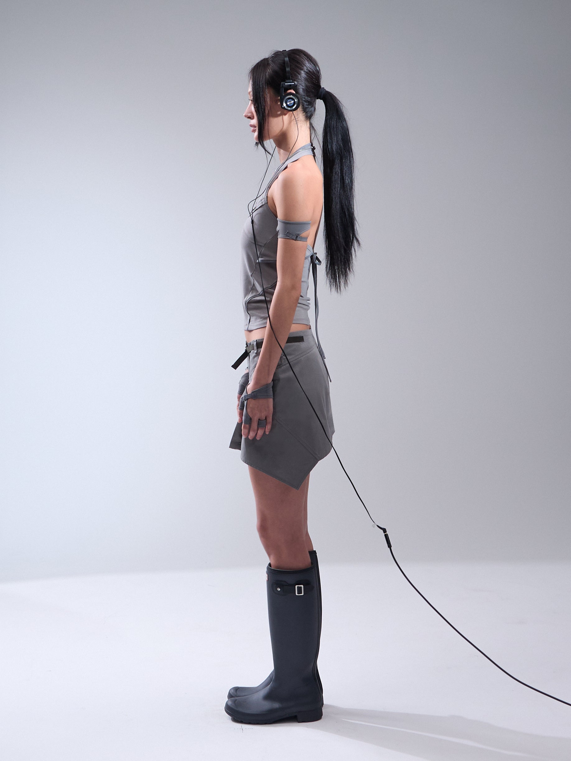 Asymmetric mini skirt