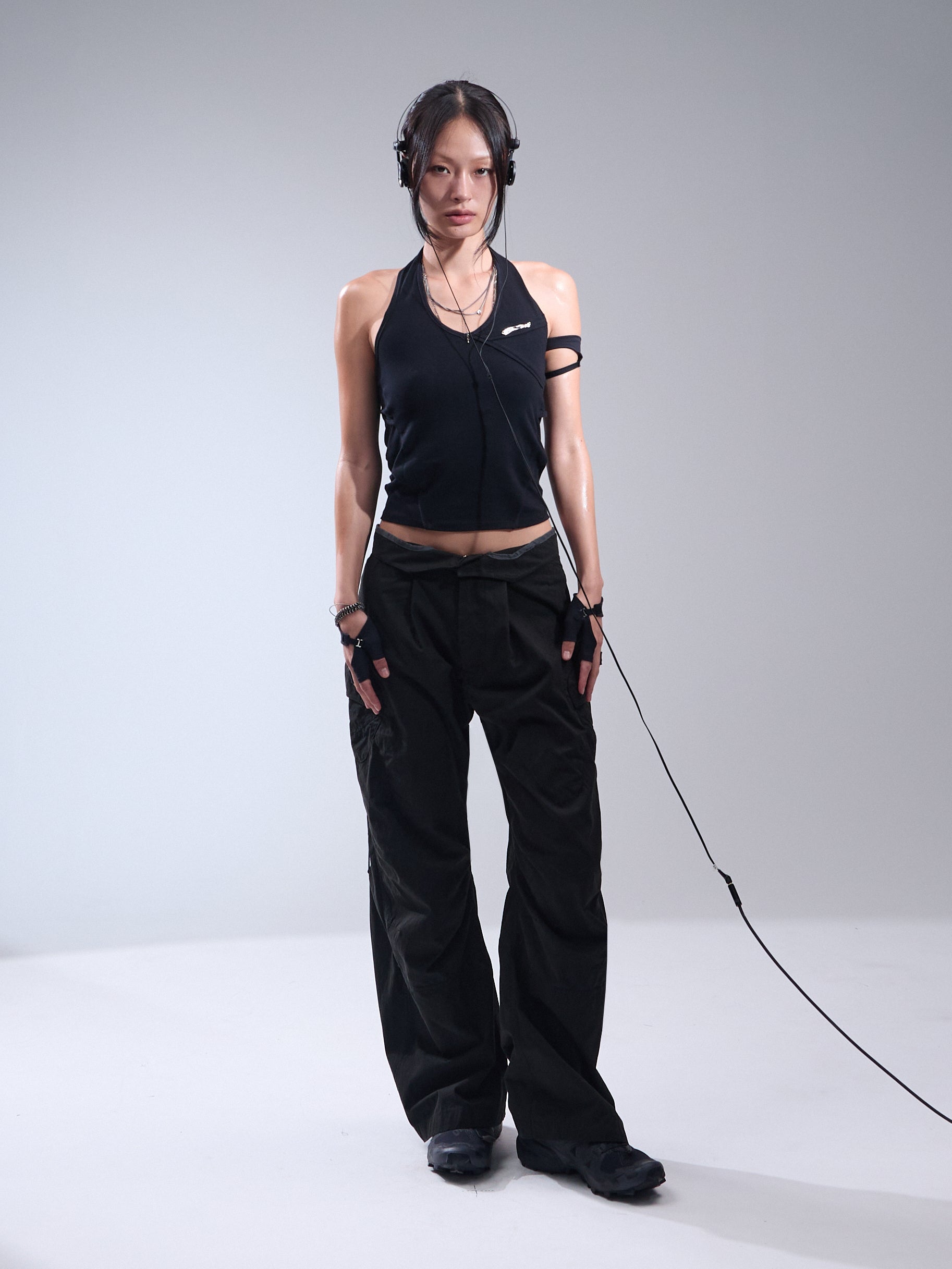 Backstrap sleeveless