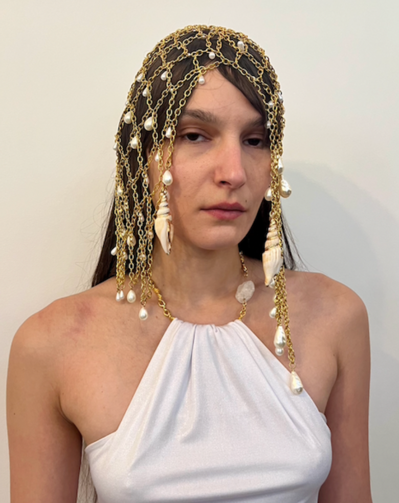 Gold pearl and shells chainmail headdress