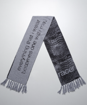 Wool scarf