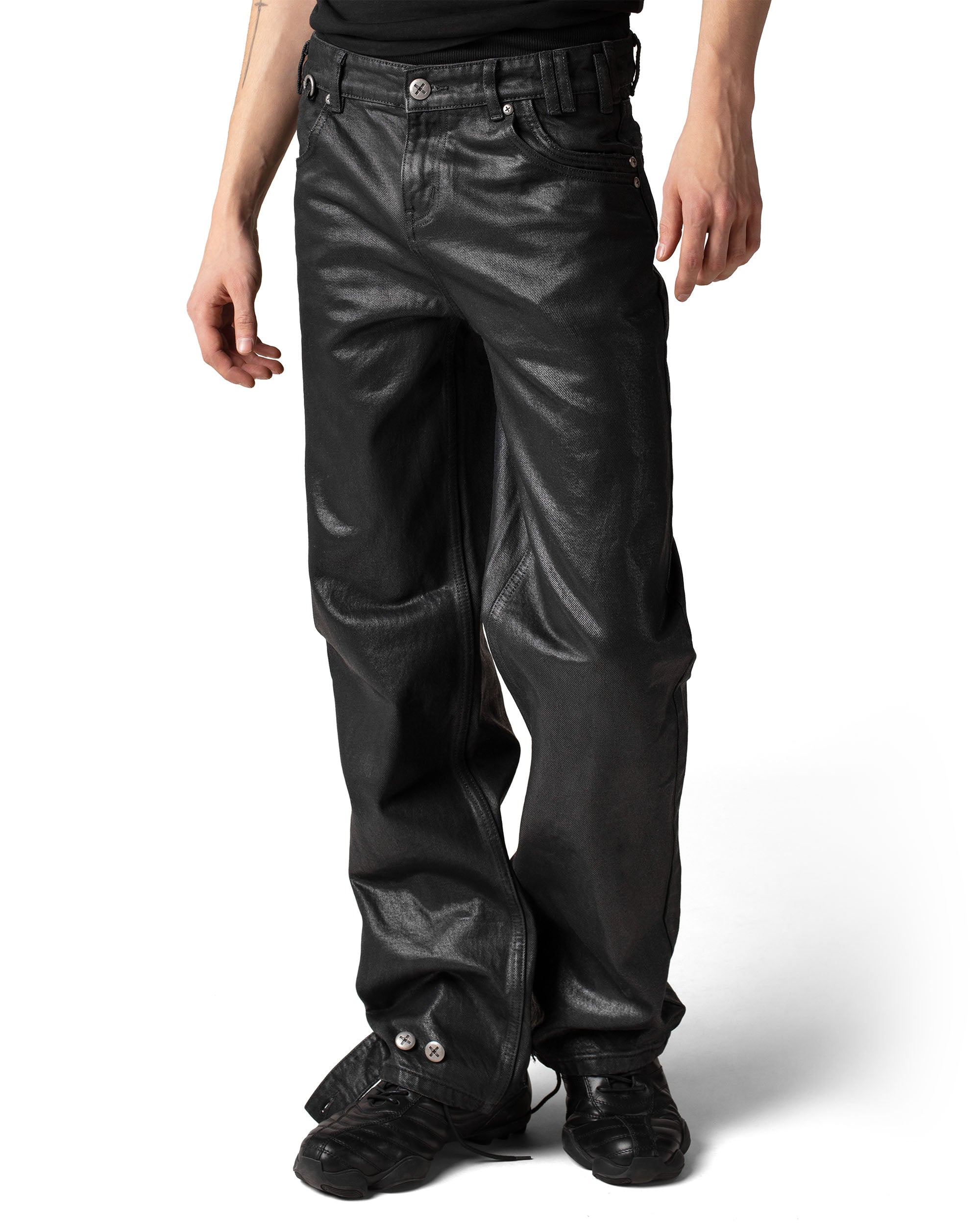 Coated slim low-waist denim