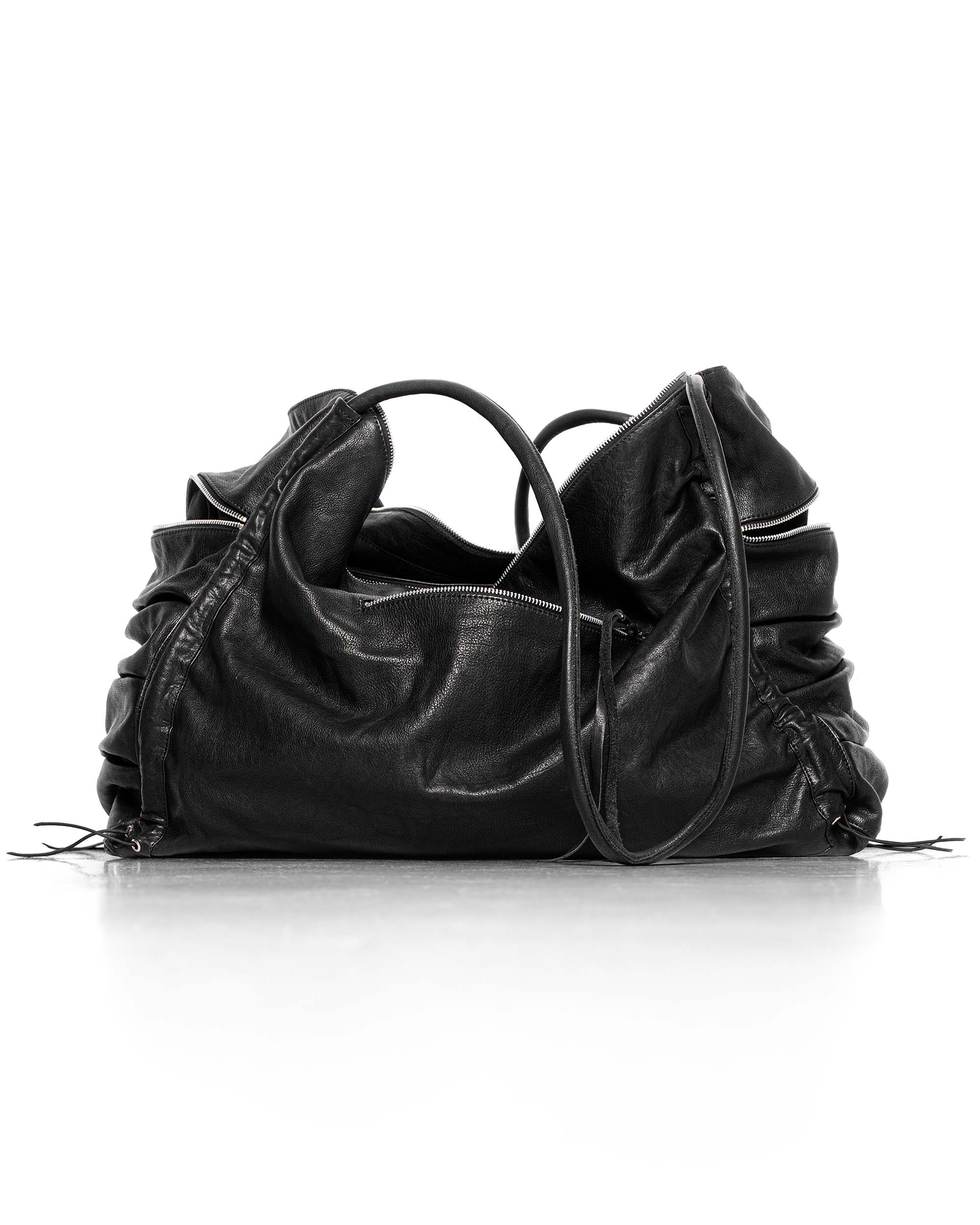 Oversized carryall leather bag