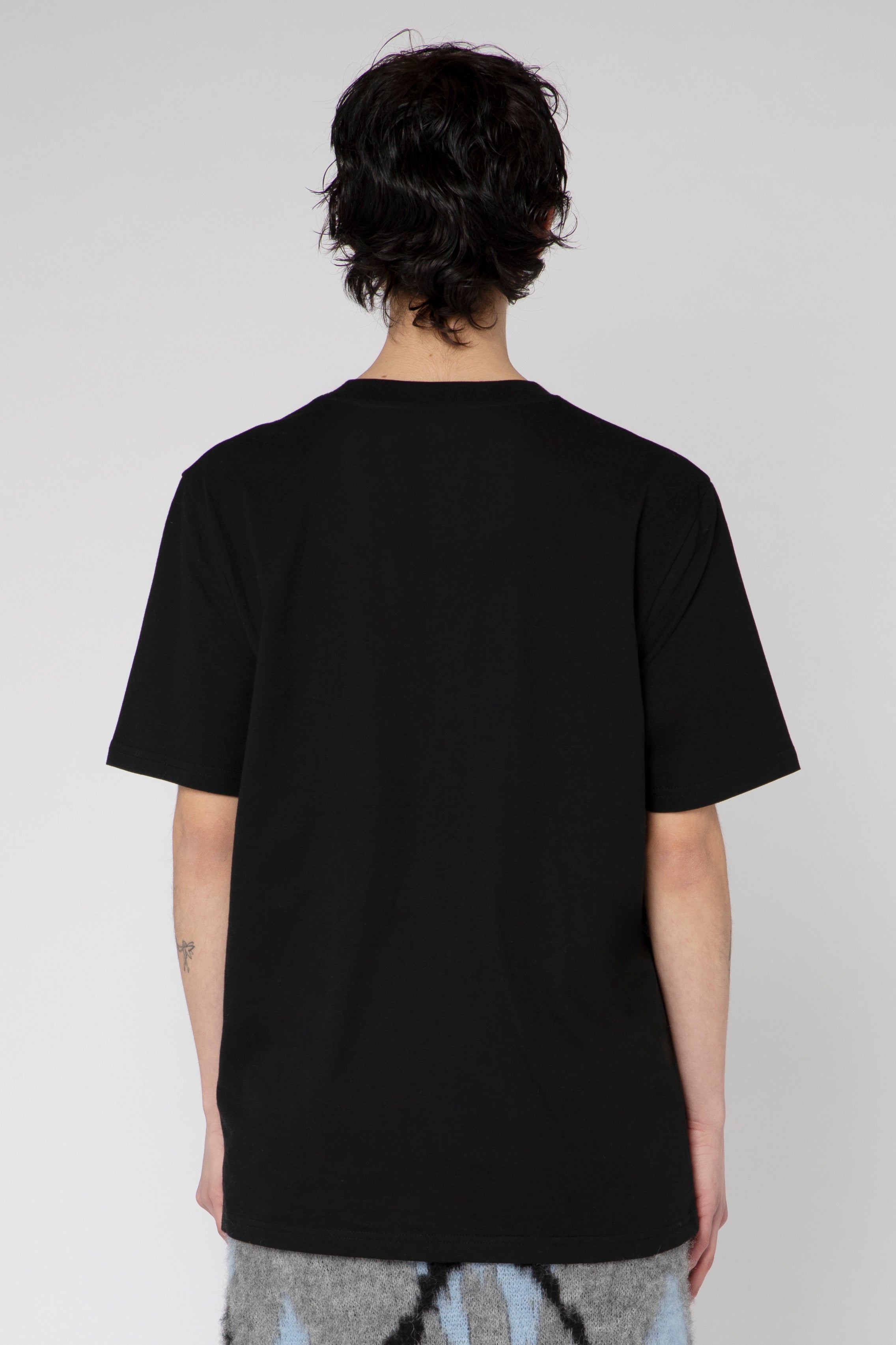 T-shirt crochet is for rebels