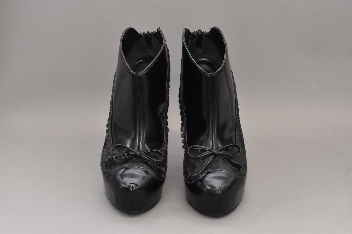 1 fergie ankle boot