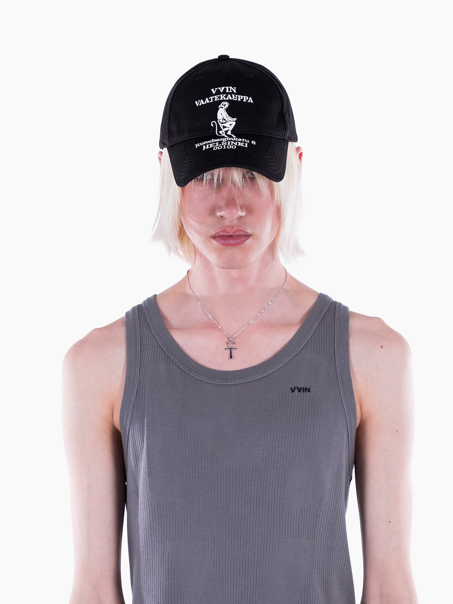 Vain vaatekauppa cap