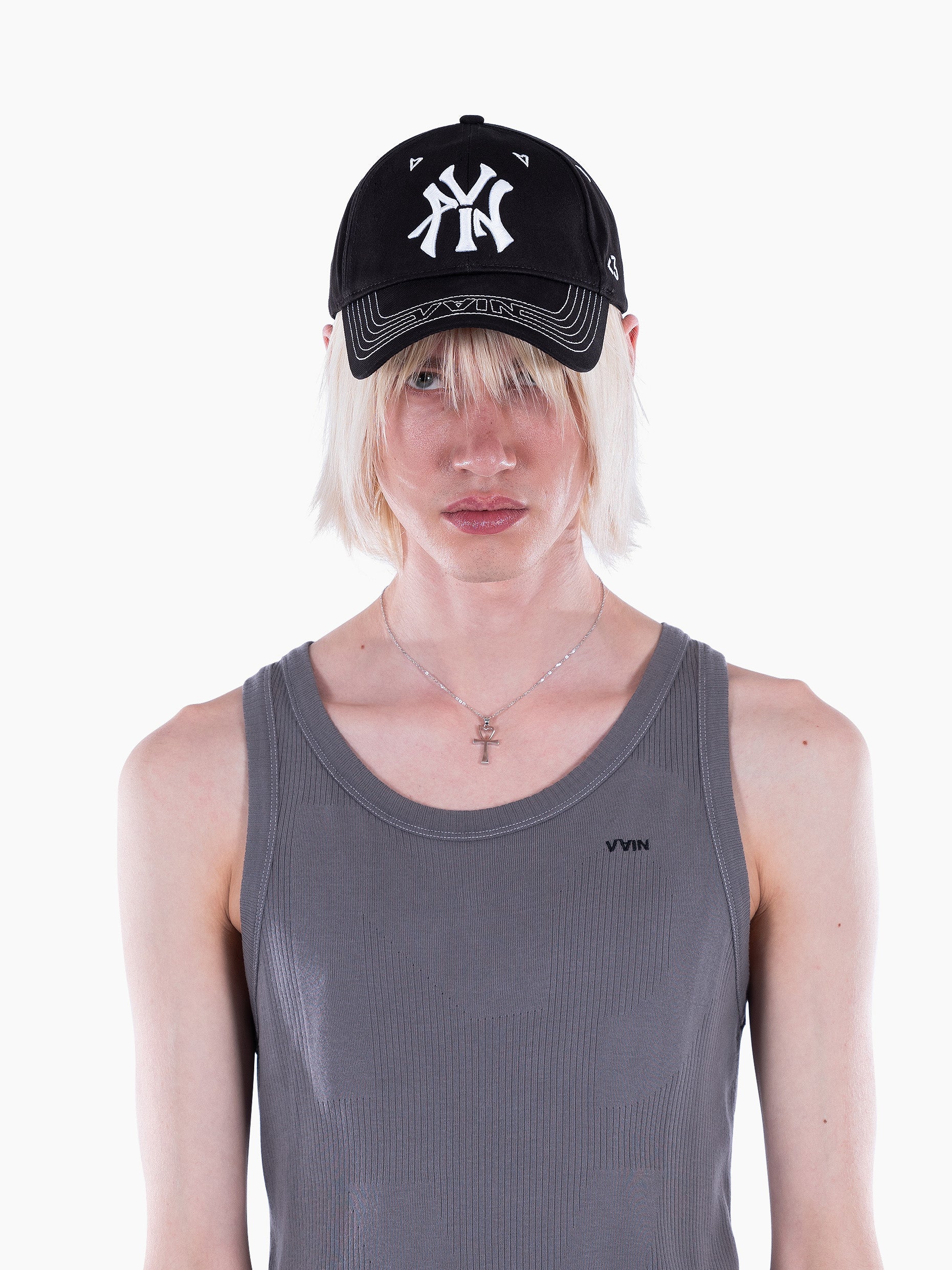 Vain vanity black two tone