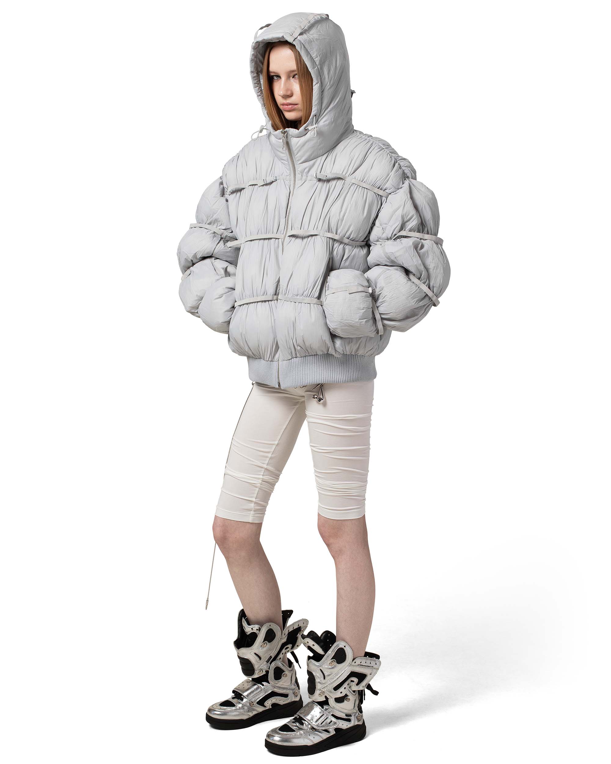 Grey puffer jacket x