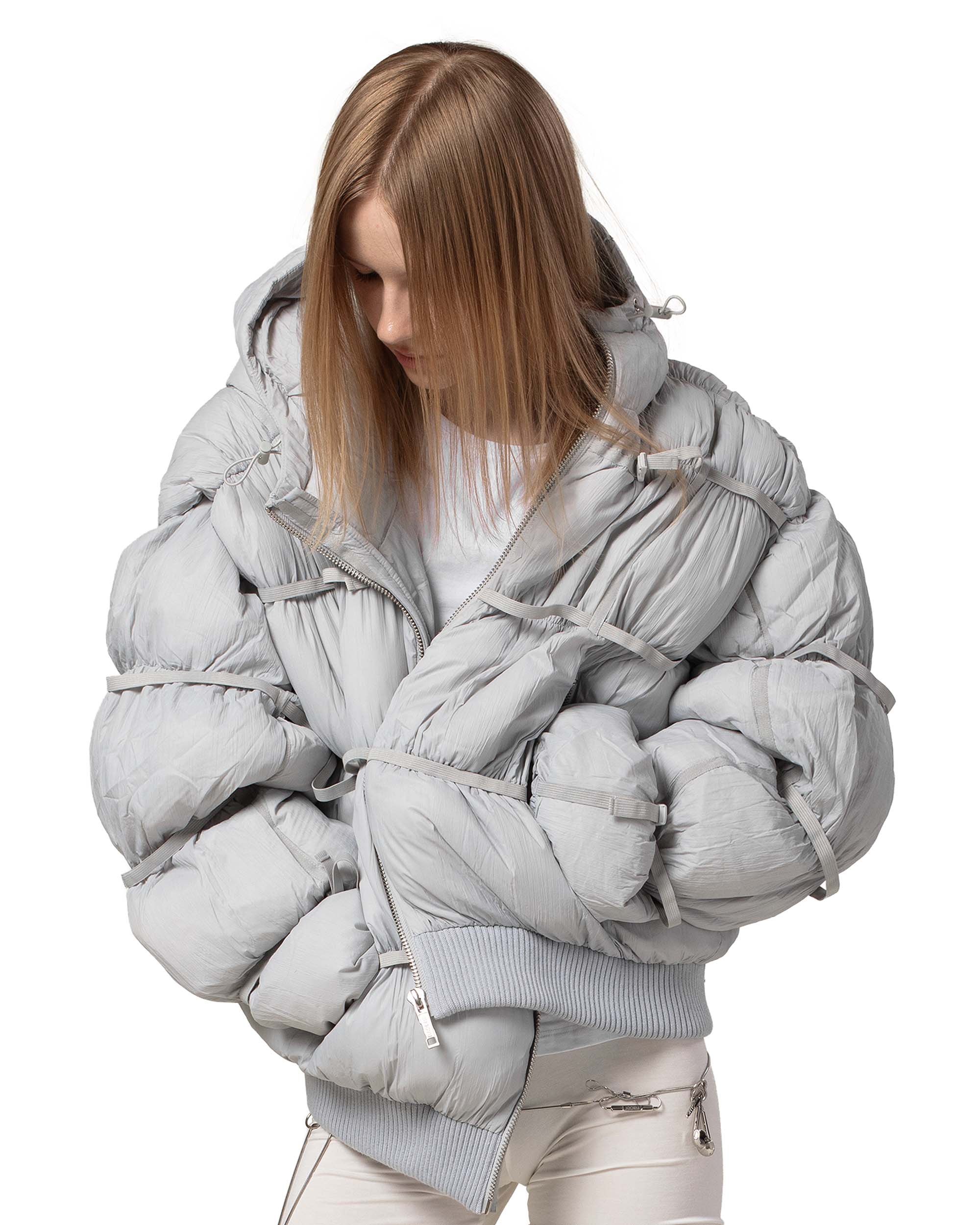 Grey puffer jacket x