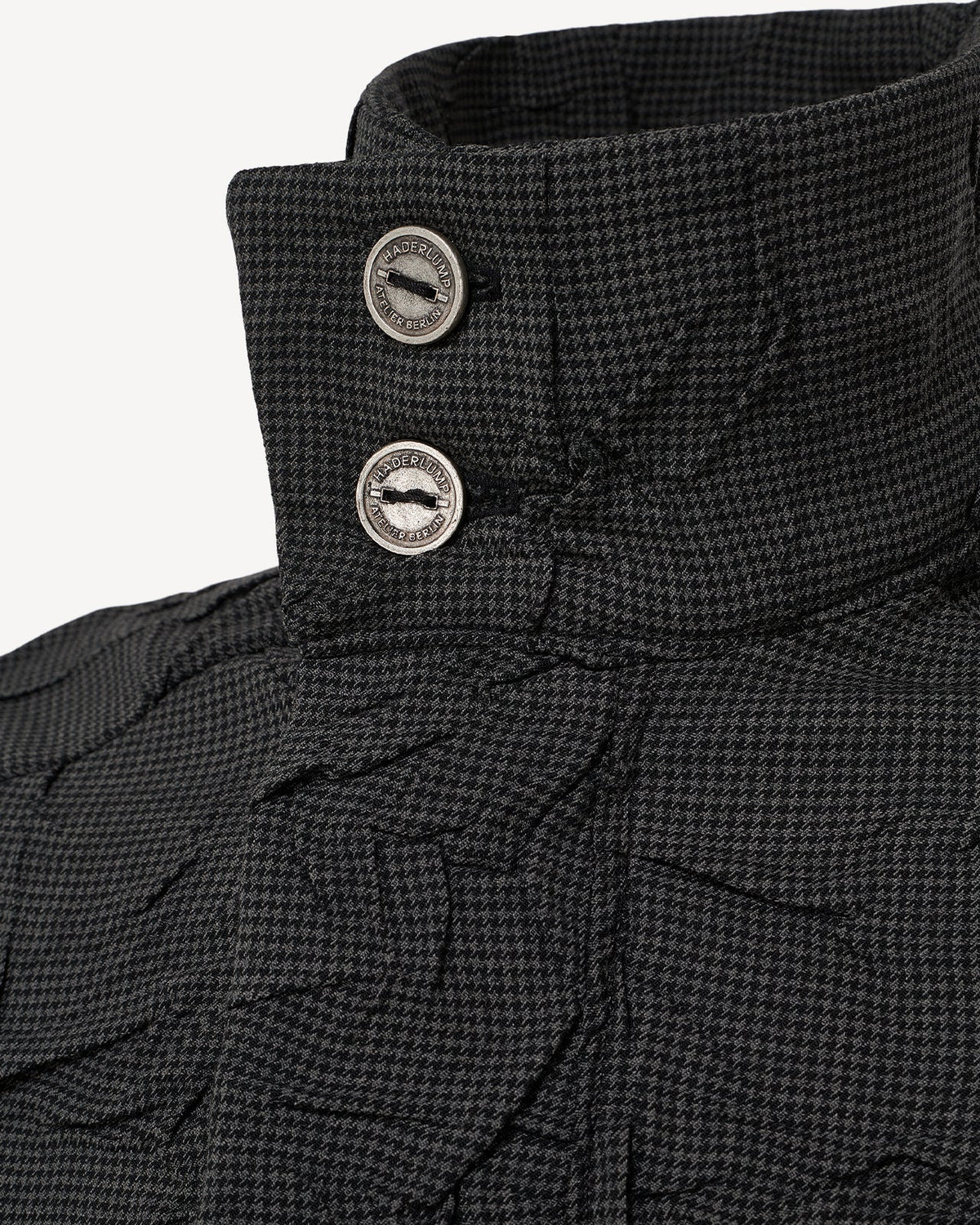 Wrinkled track jacket chequered