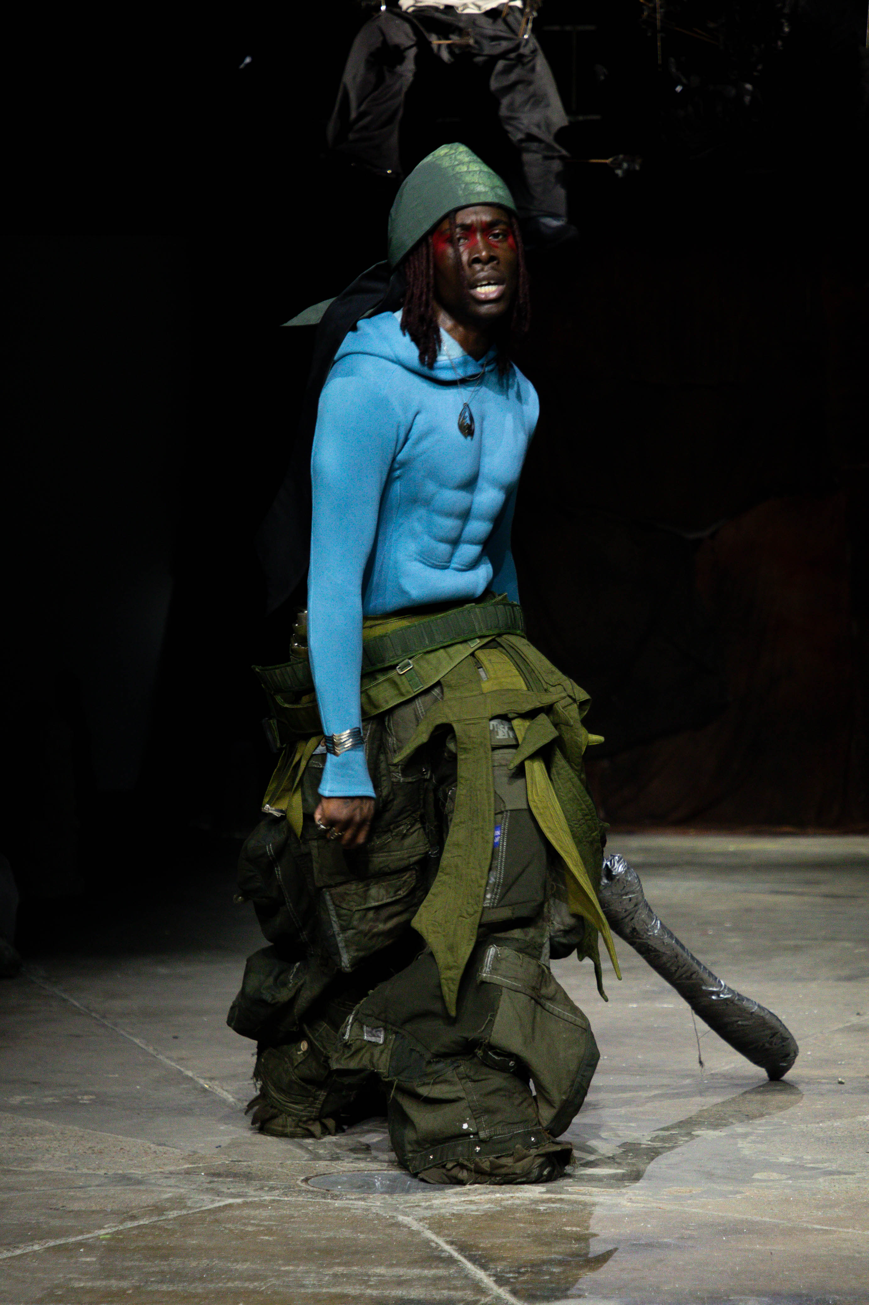 Runway sword belt