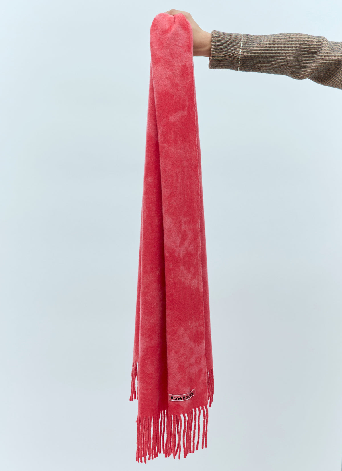 Narrow tie-dye wool scarf
