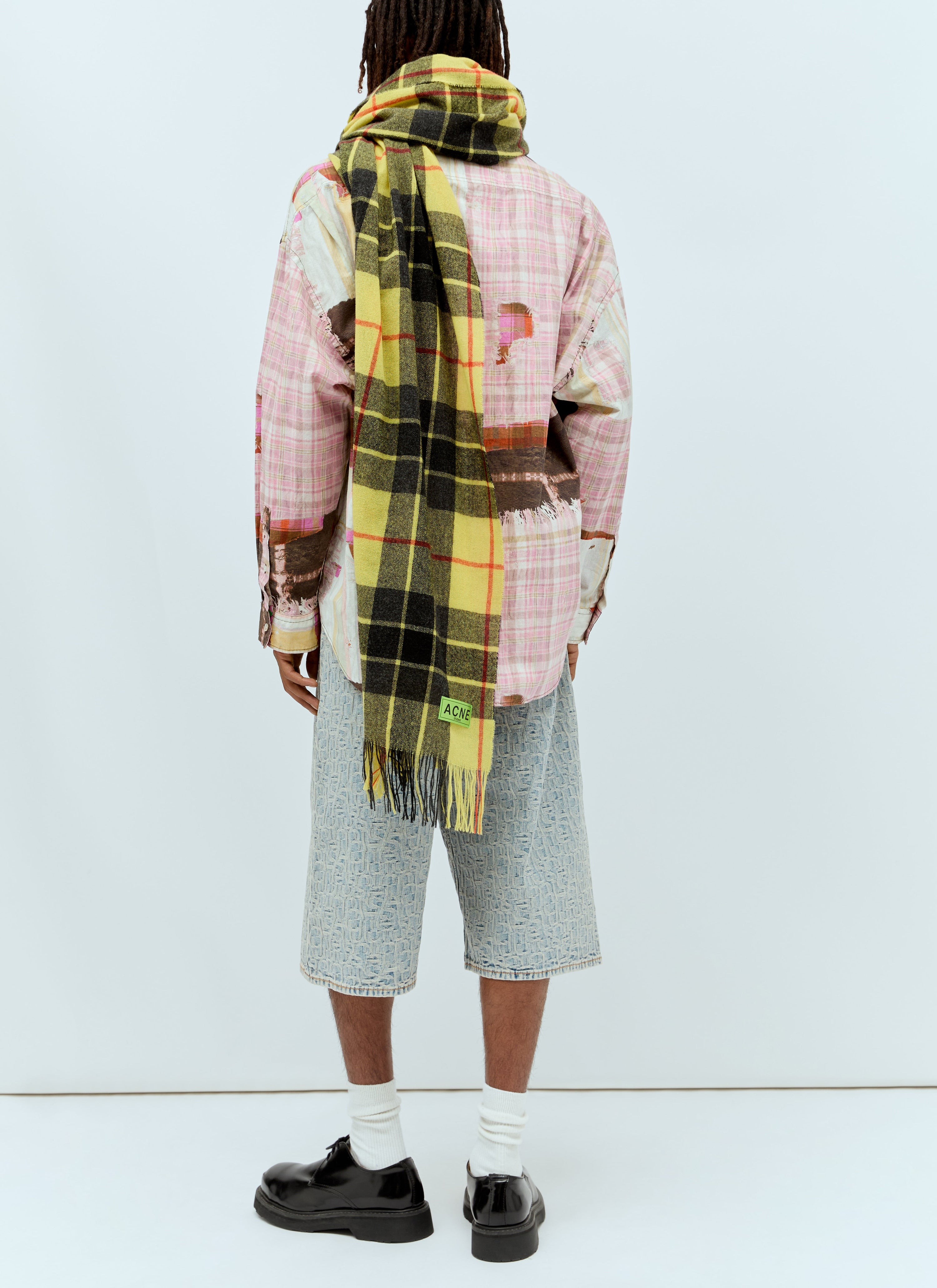 Check fringe scarf