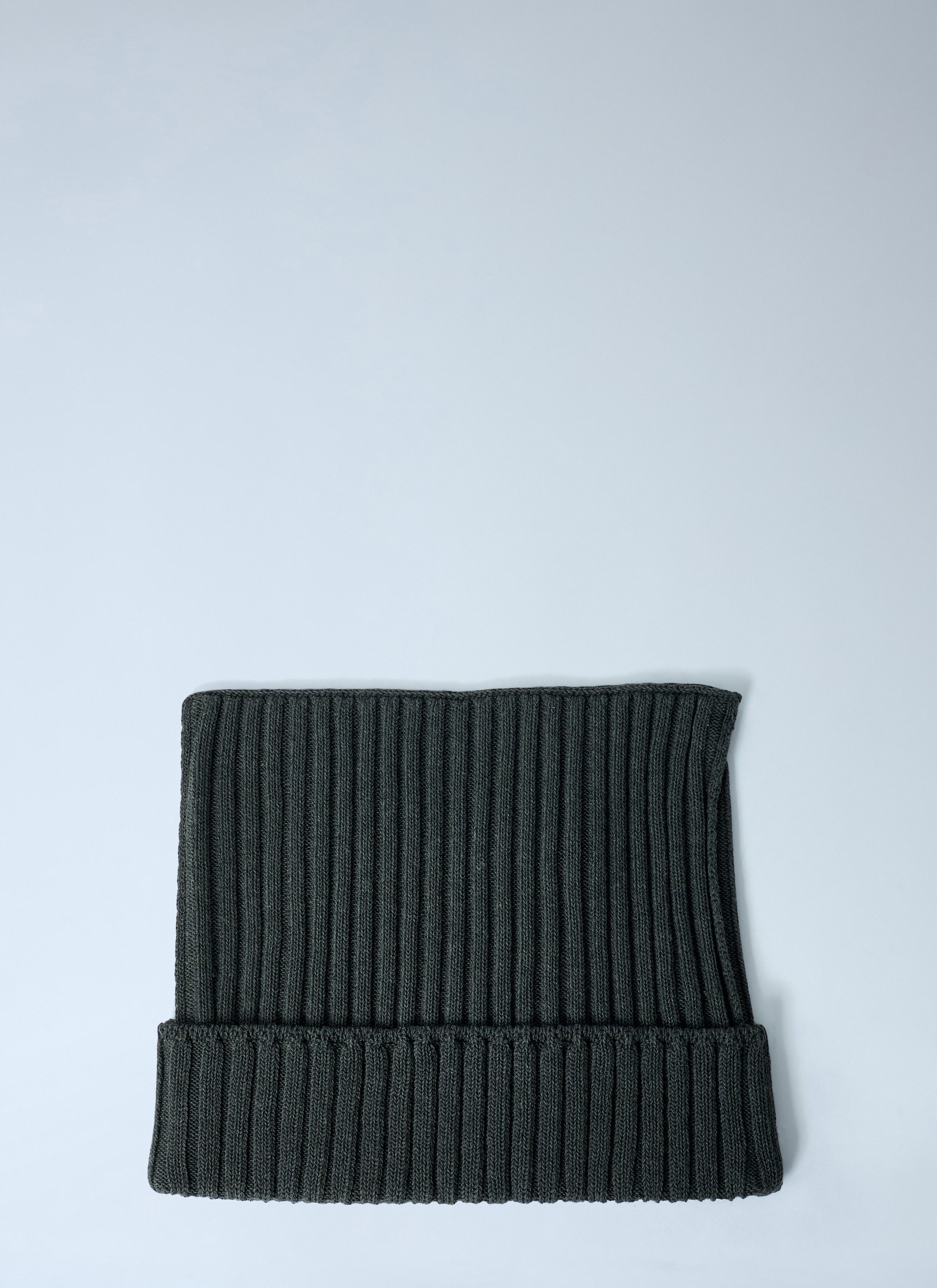 Ribbed square beanie hat