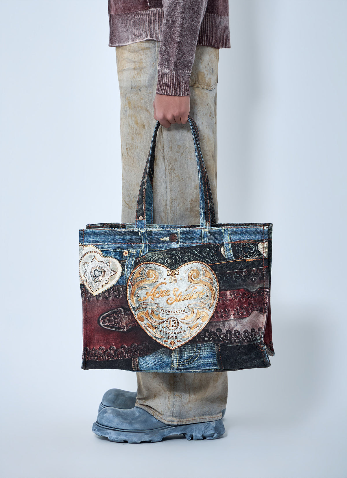 Logo shoulder tote bag