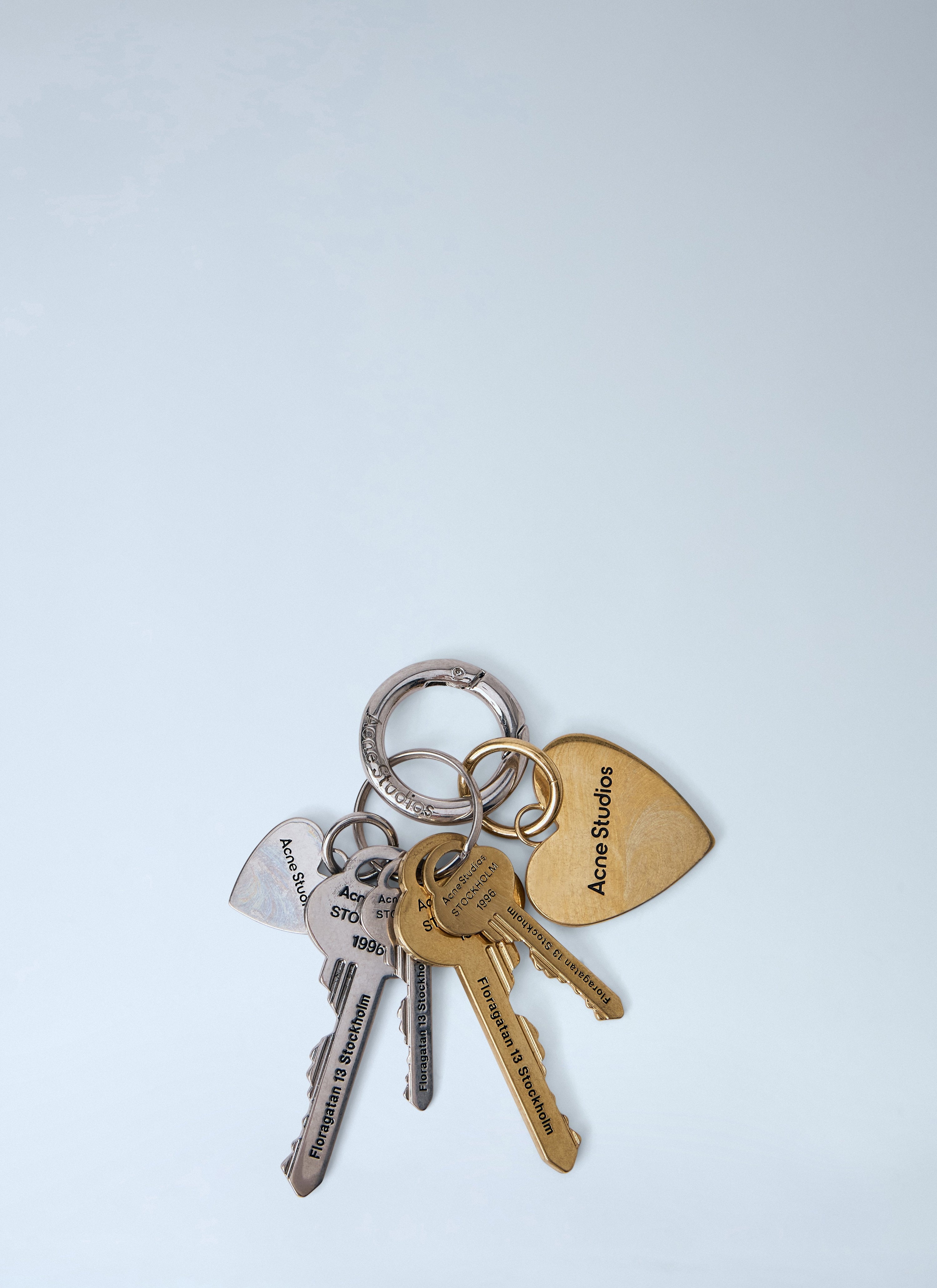 Engraved keyring set
