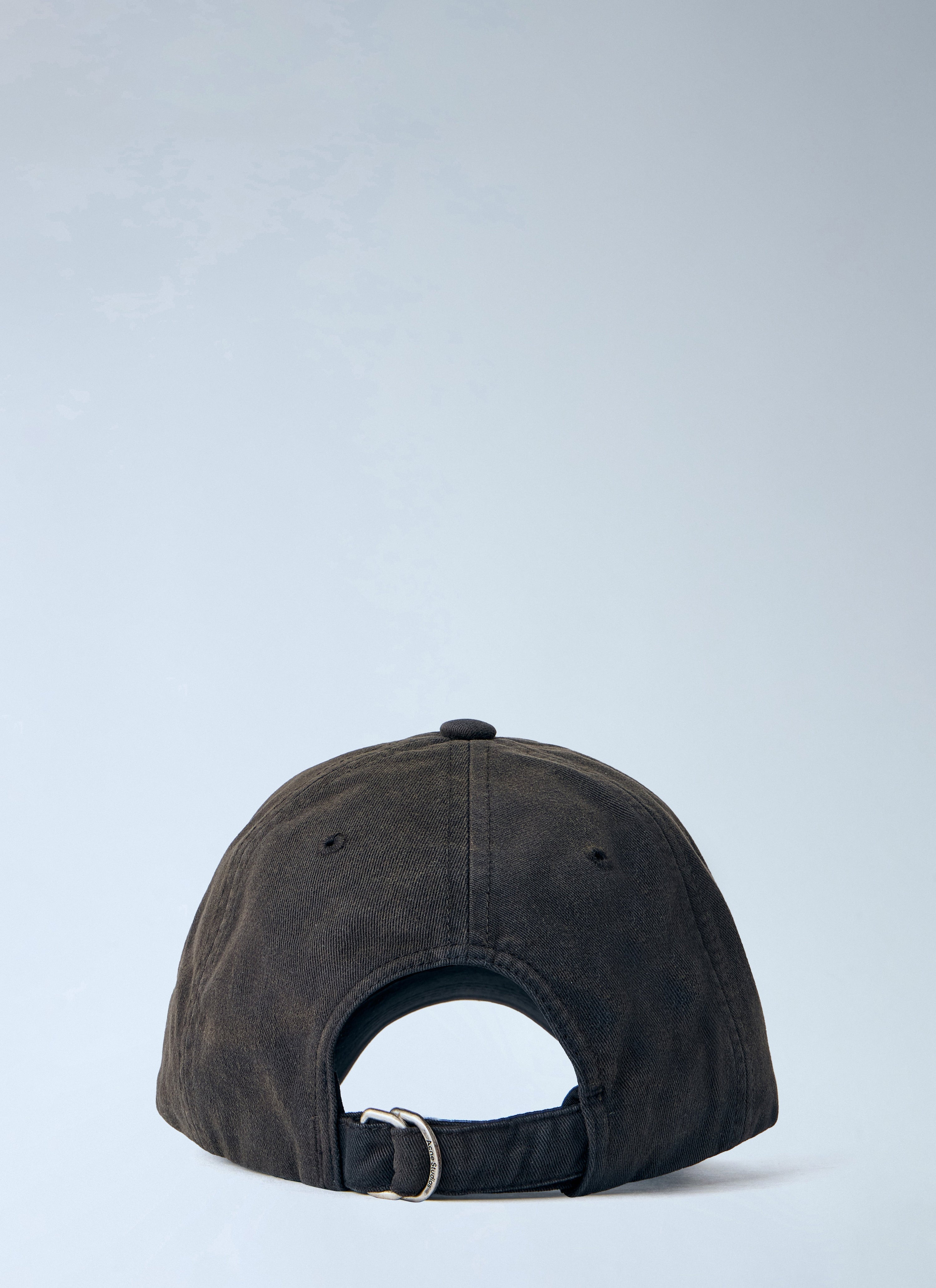 Washed fabric logo baseball cap