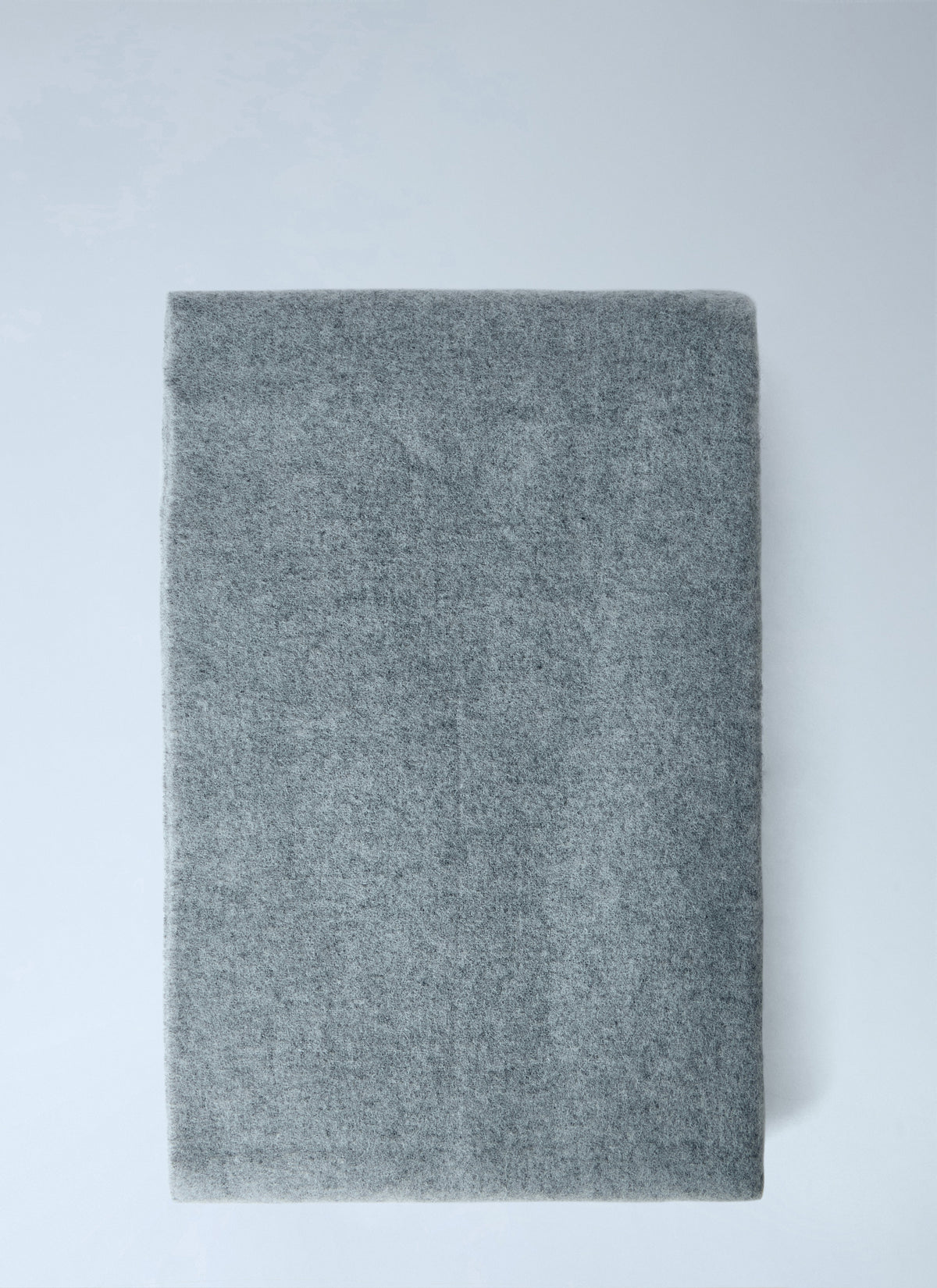 Narrow fringe wool scarf