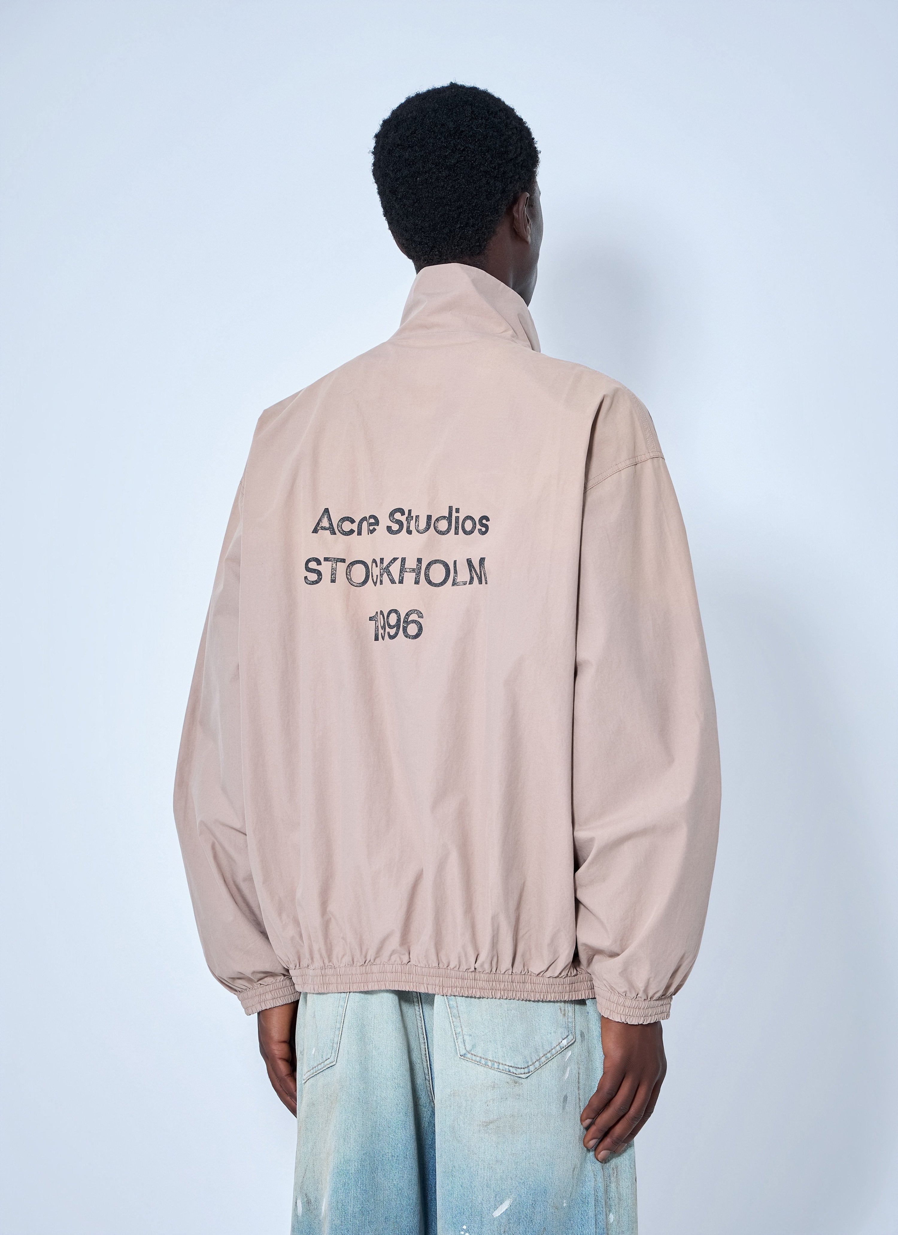 Logo printed zip-up jacket