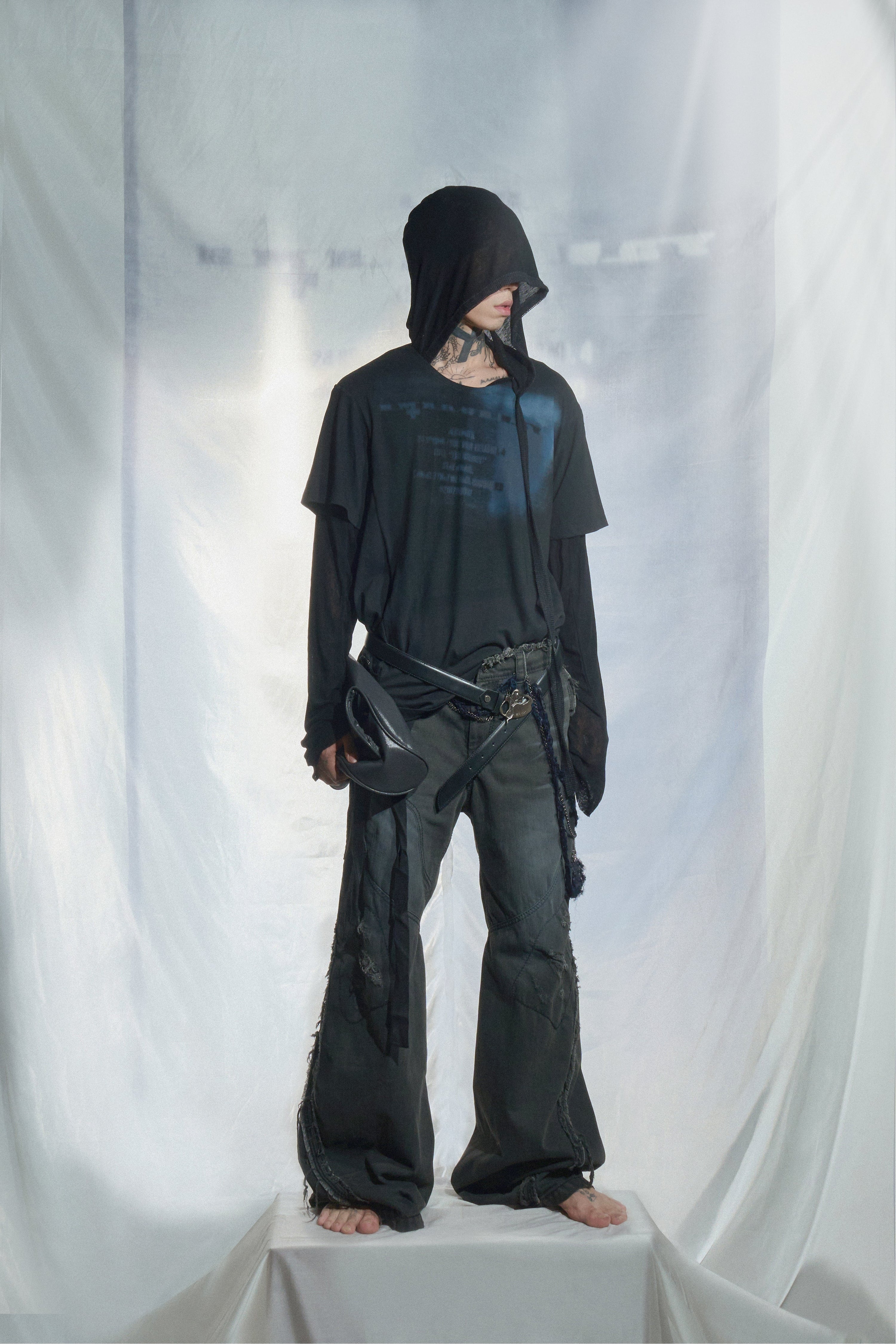 Distressed pants