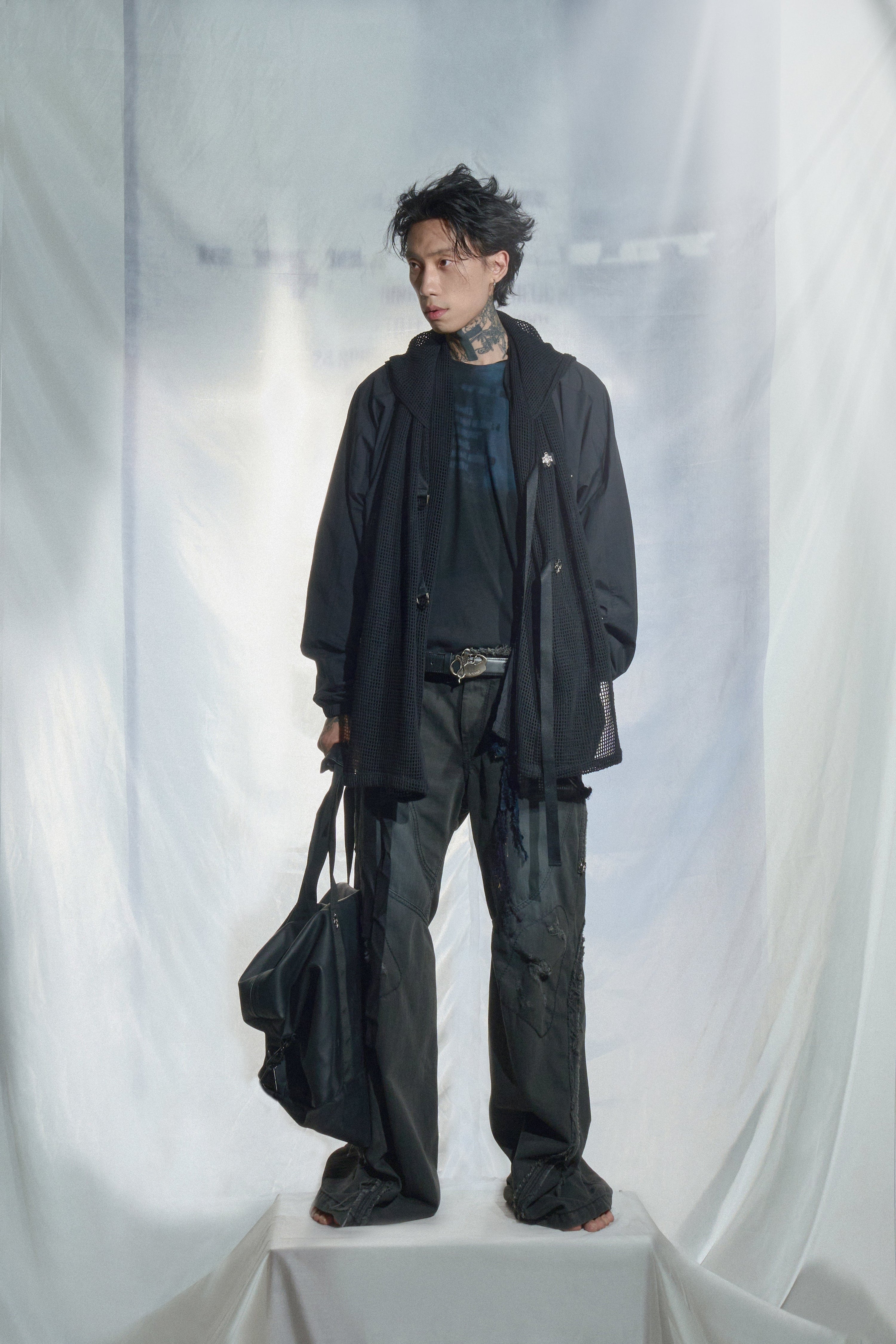 Convertible hooded windbreaker