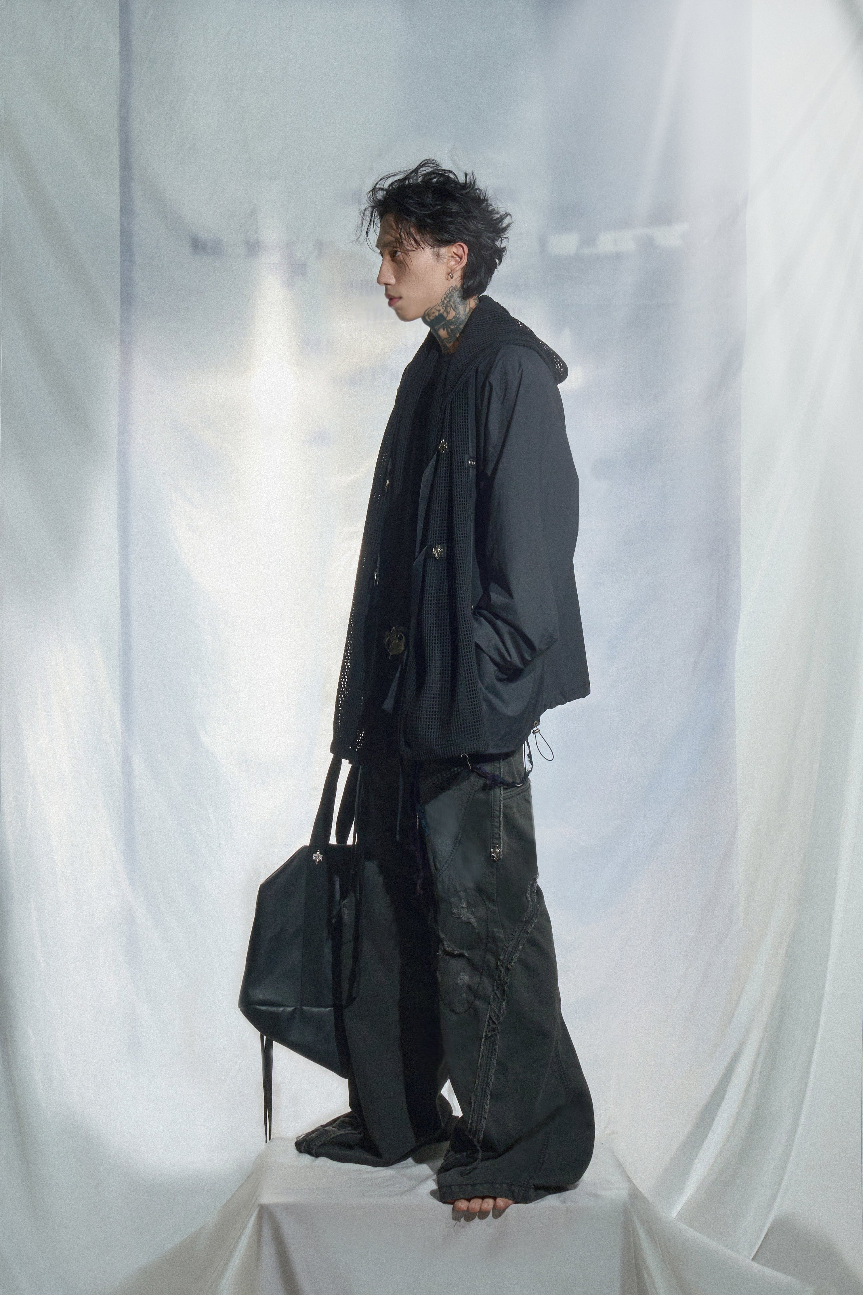 Convertible hooded windbreaker