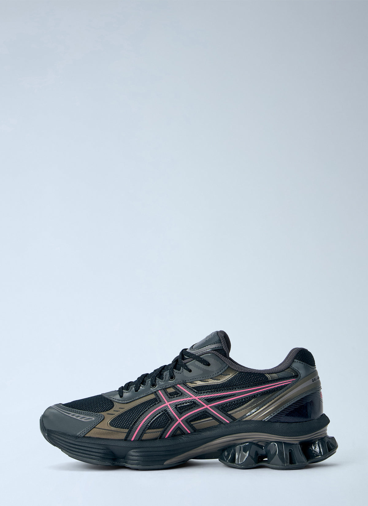 Gel-kinetic fluent sneakers