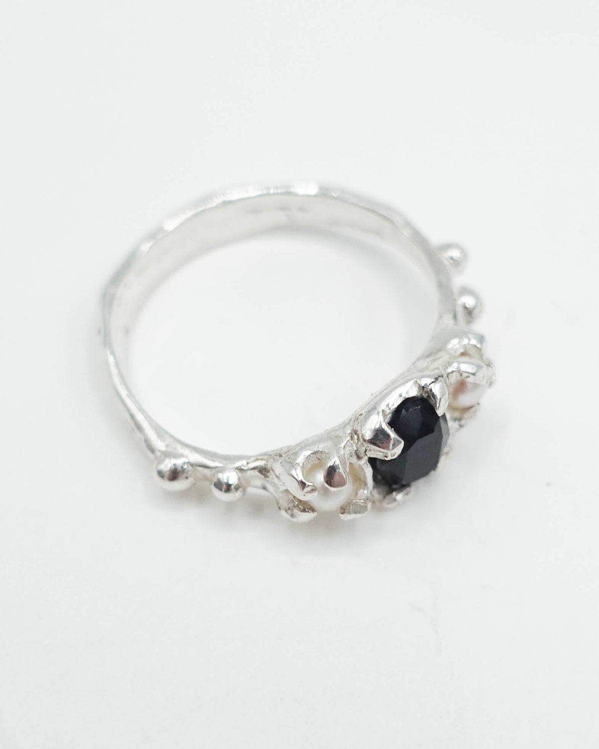 Pinnacle ring