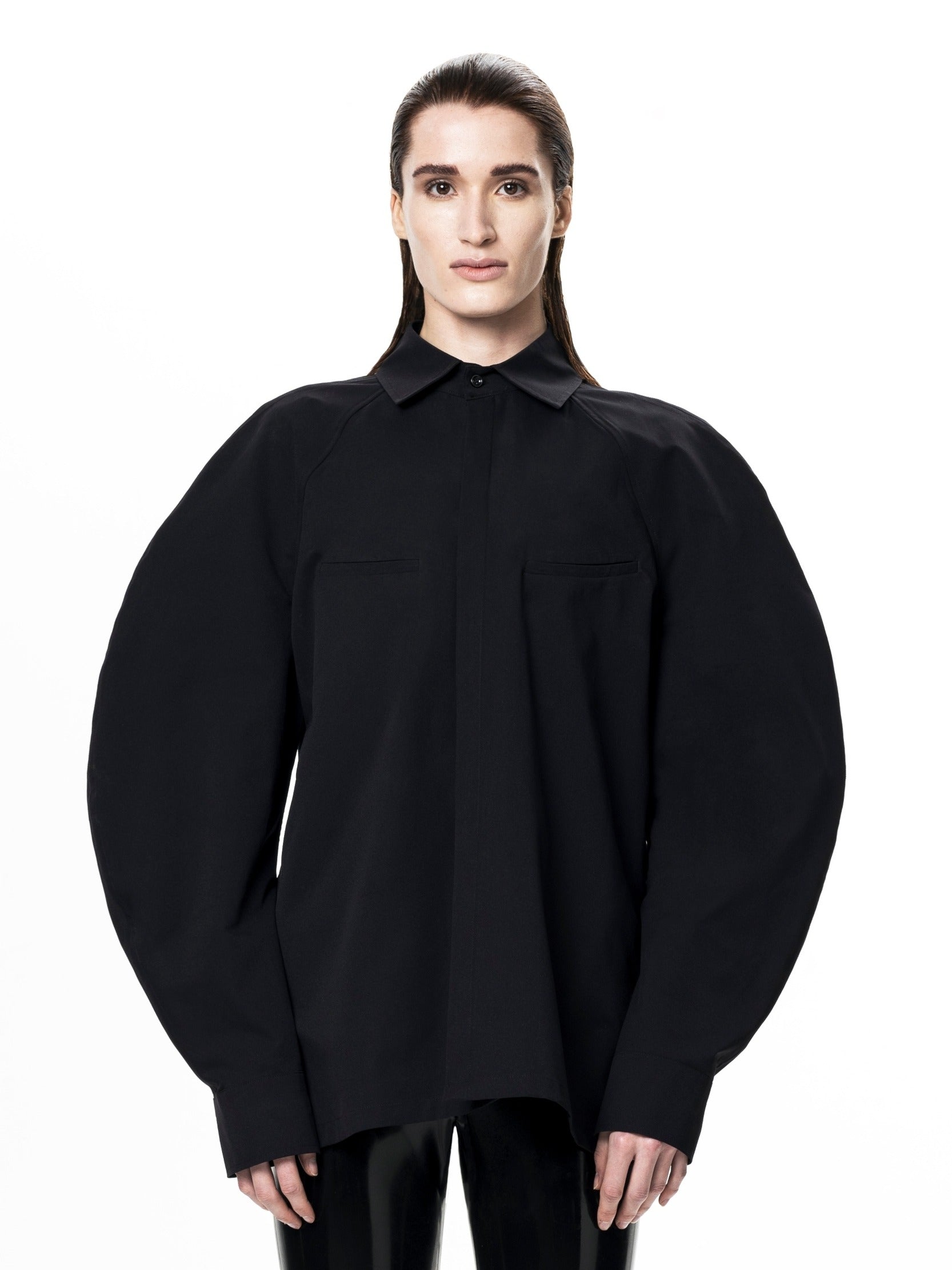 Black circle shirt