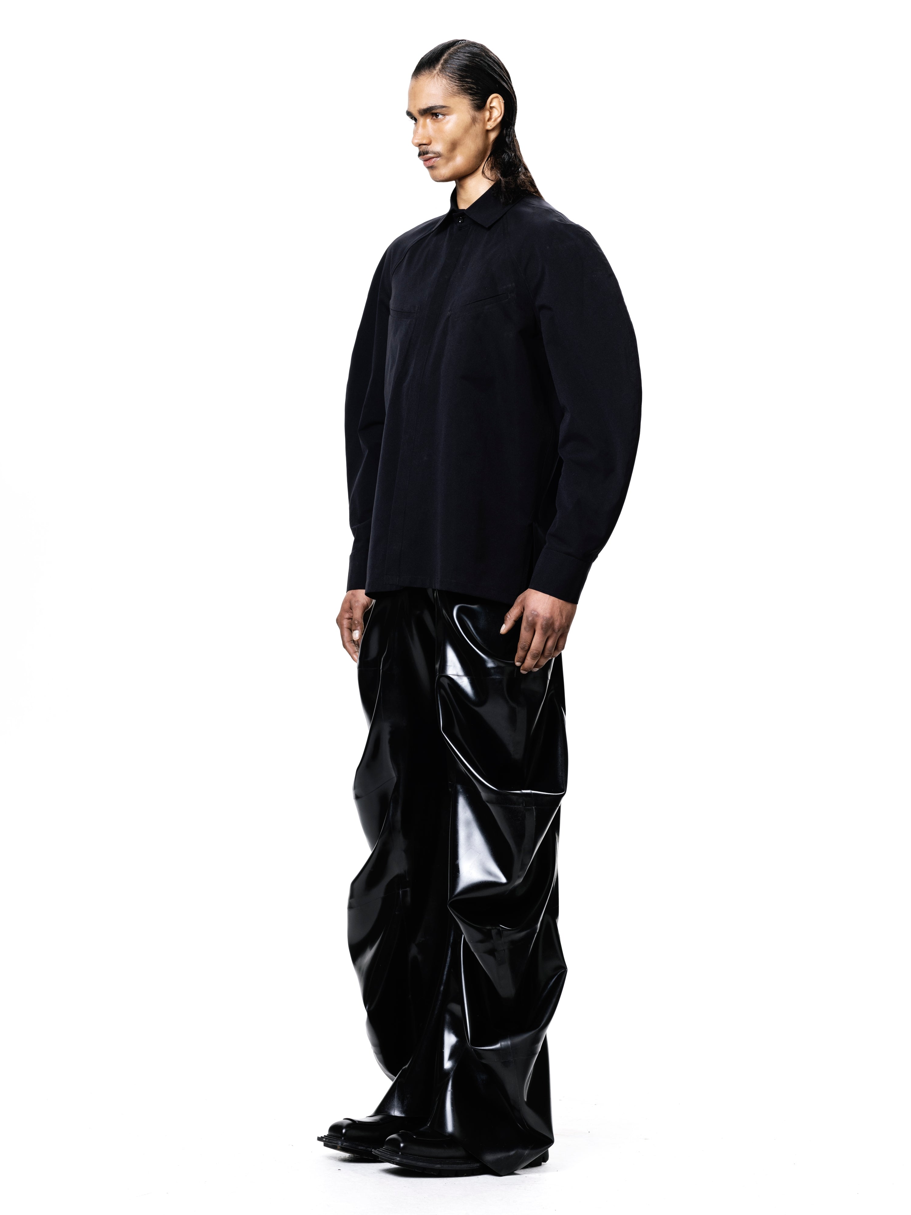 Black circle shirt