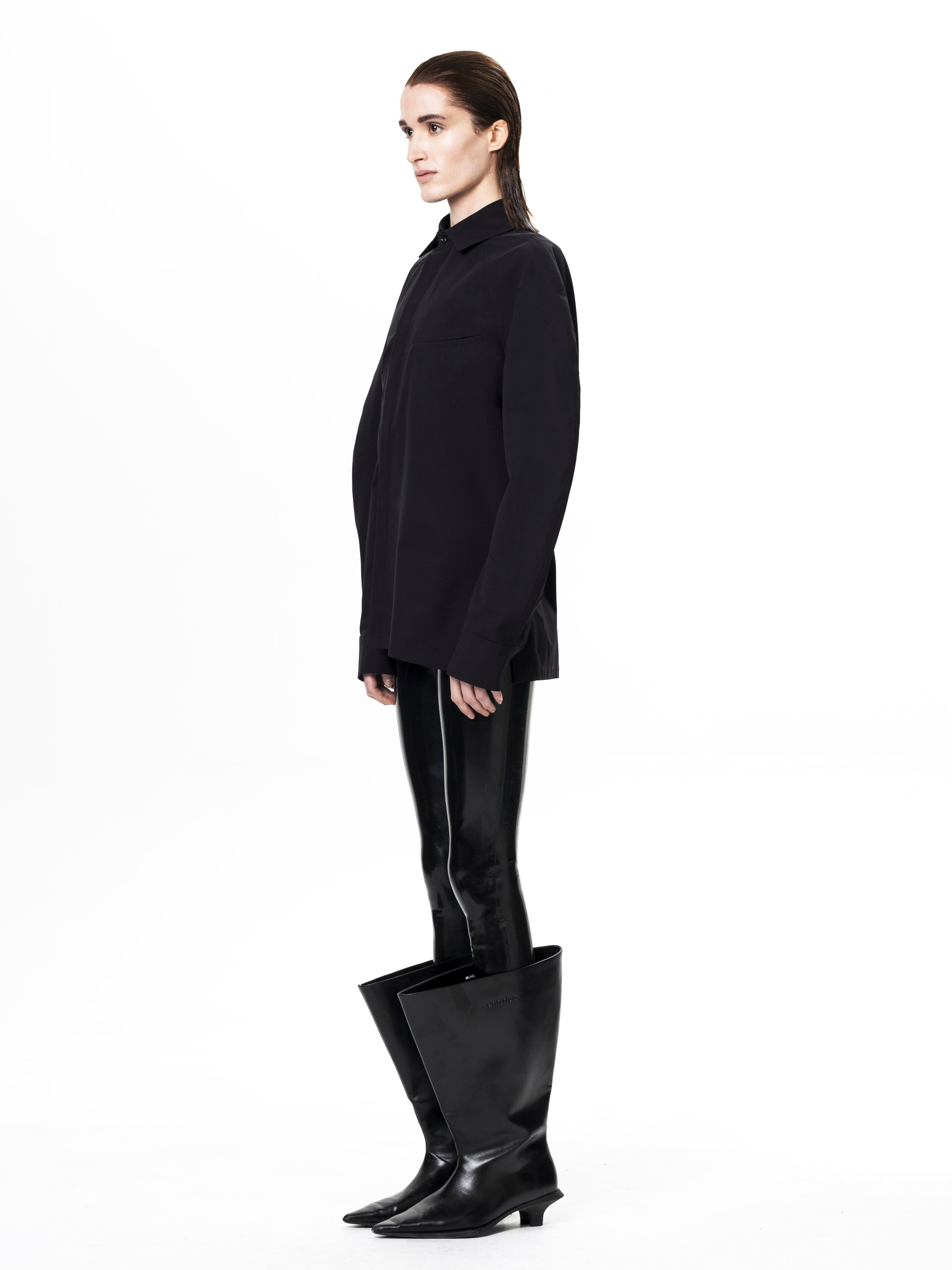 Black circle shirt