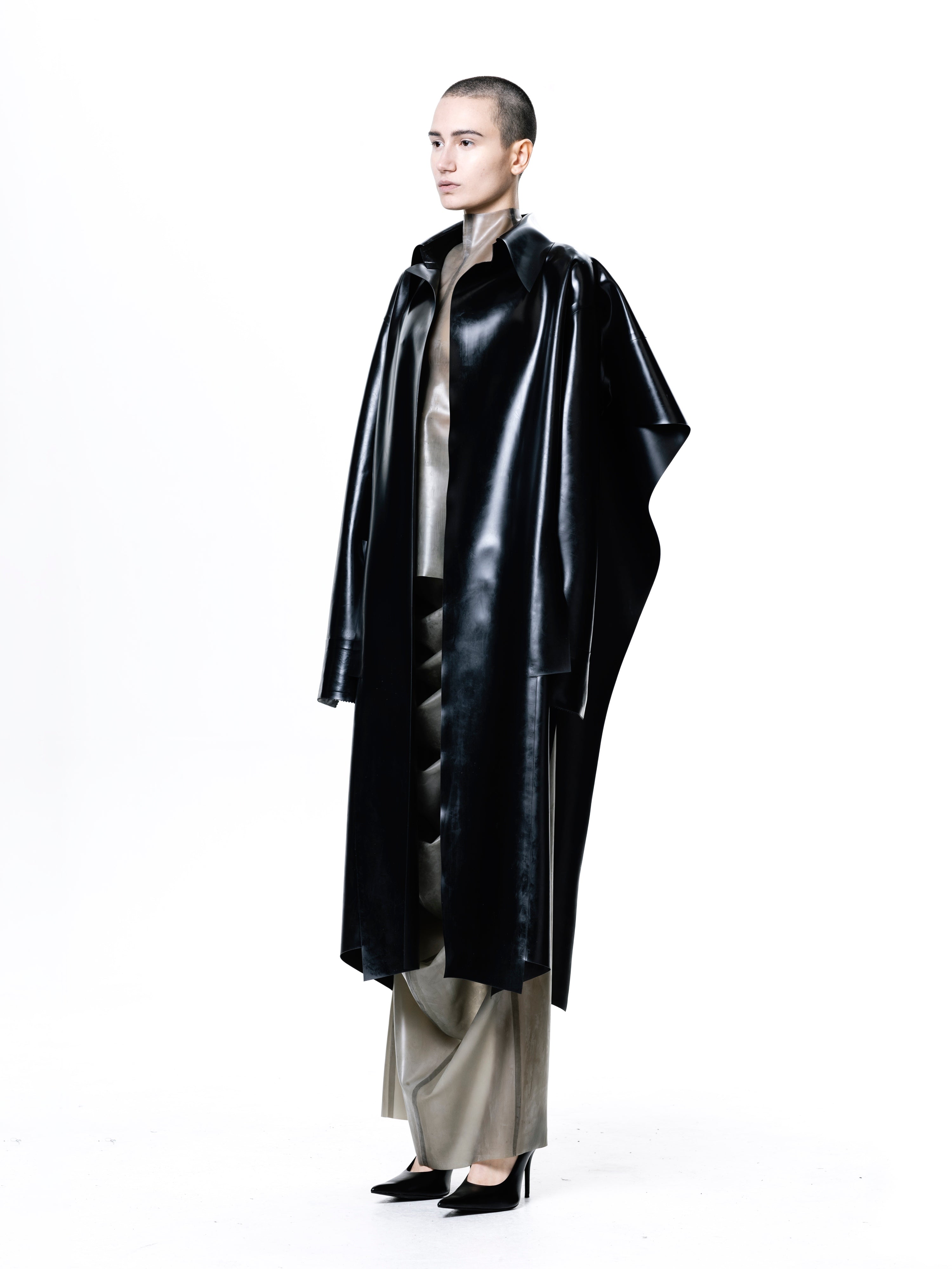 Black cape coat | unisex | harri exclusive