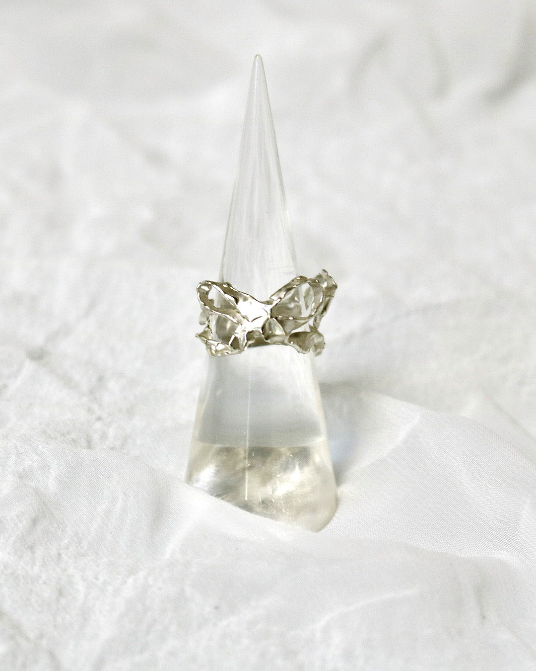 Burnt bow ring