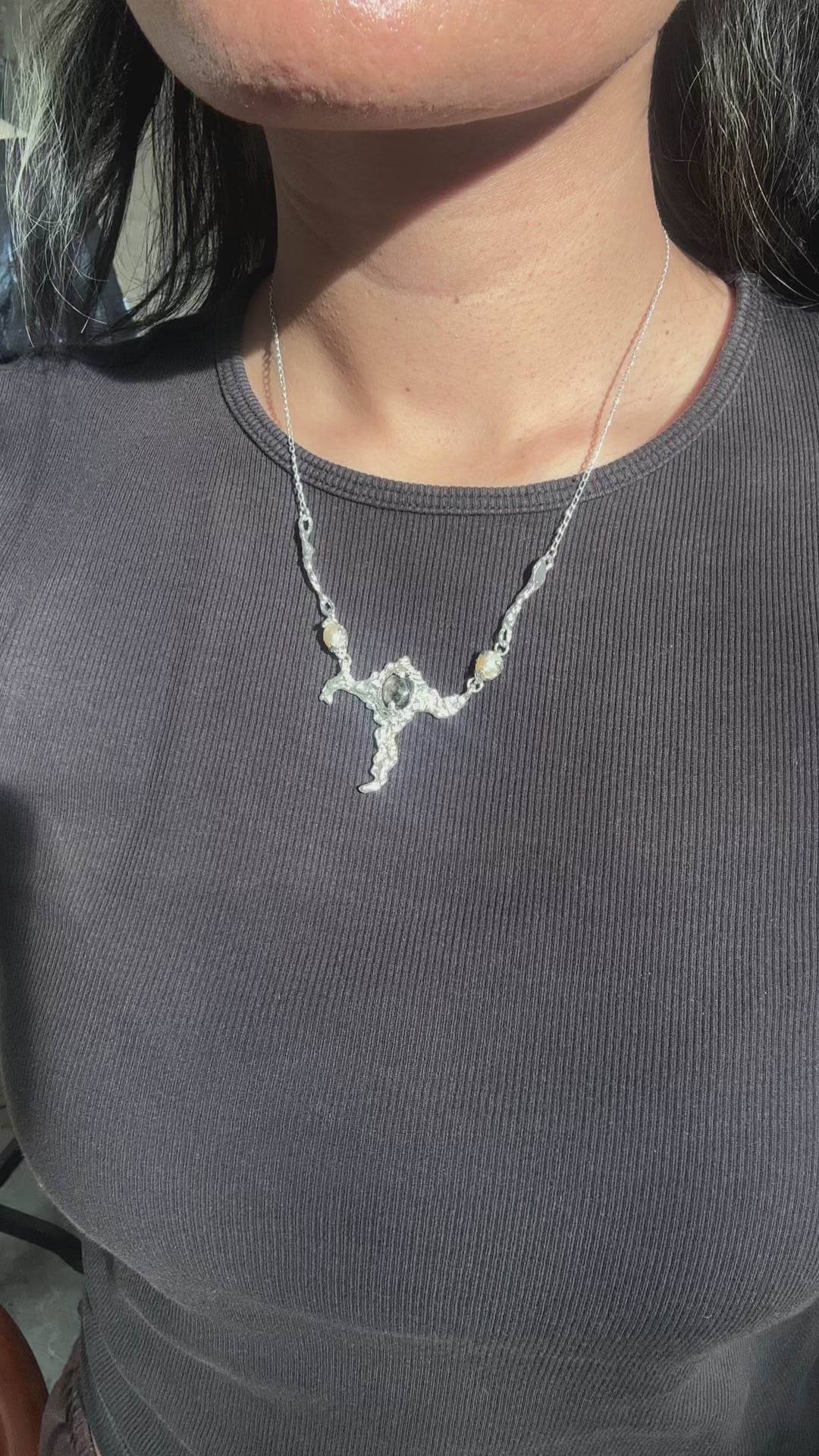 Silver stream necklace