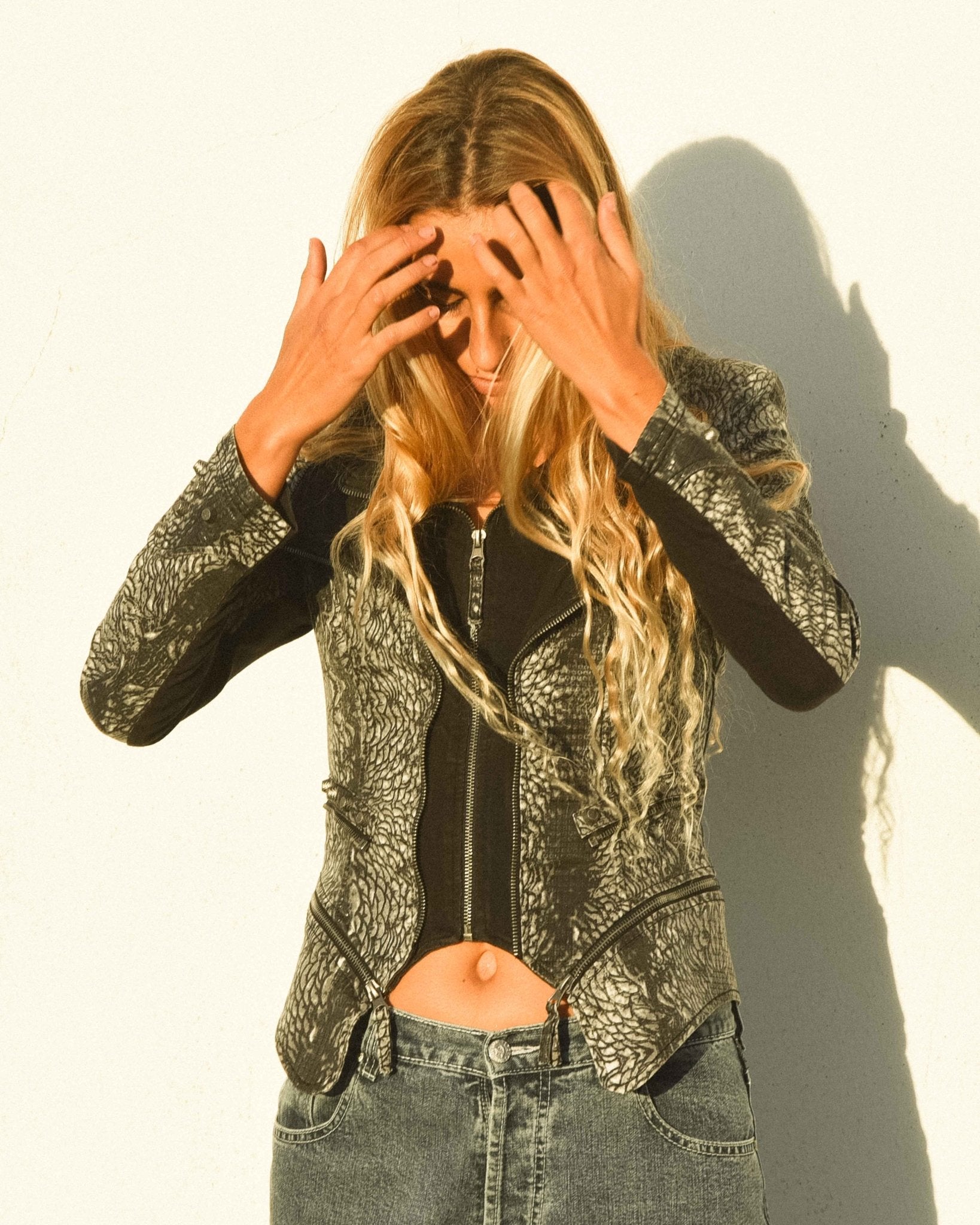 Convertible print jacket