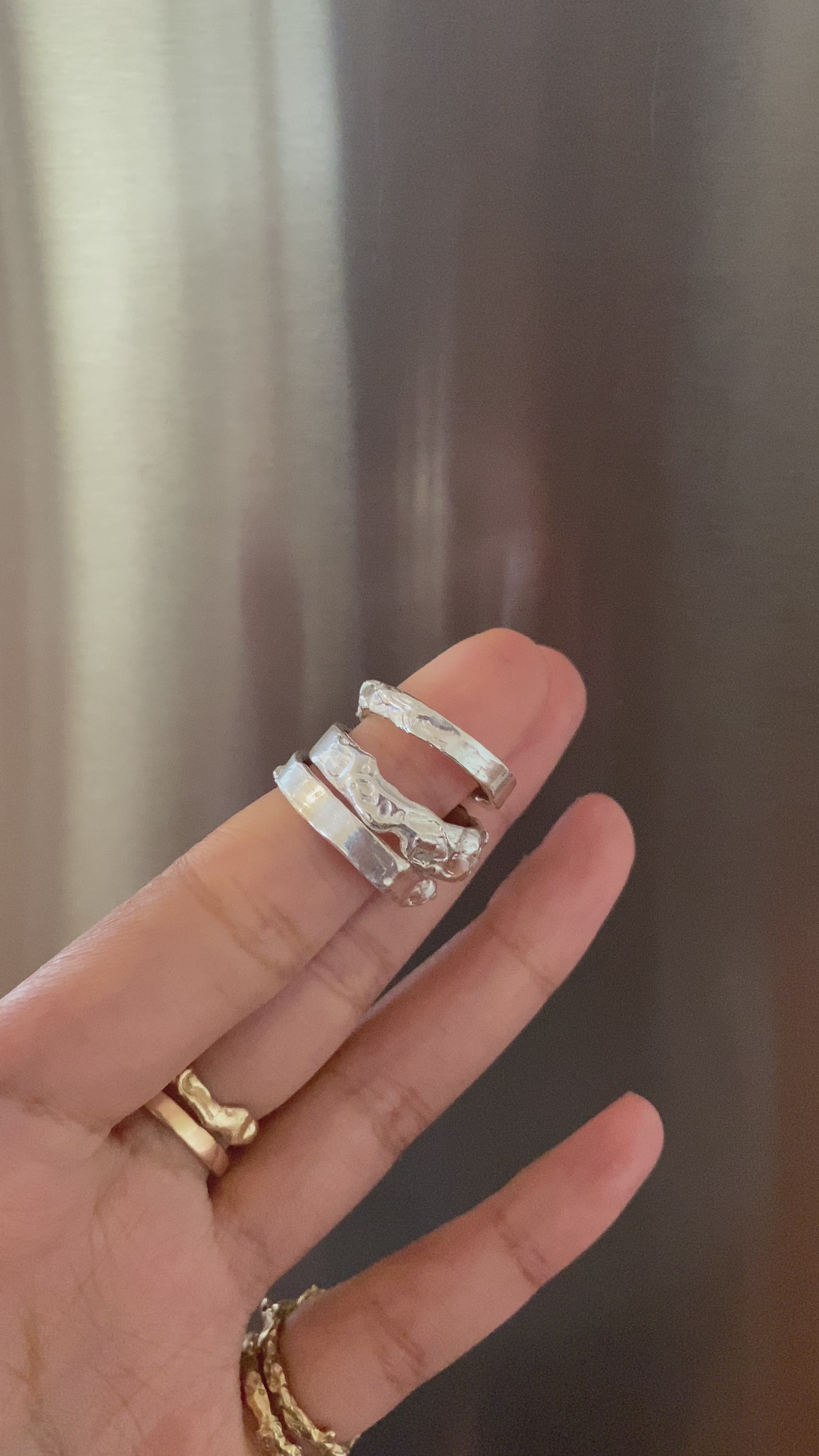 Melting away ring - silver