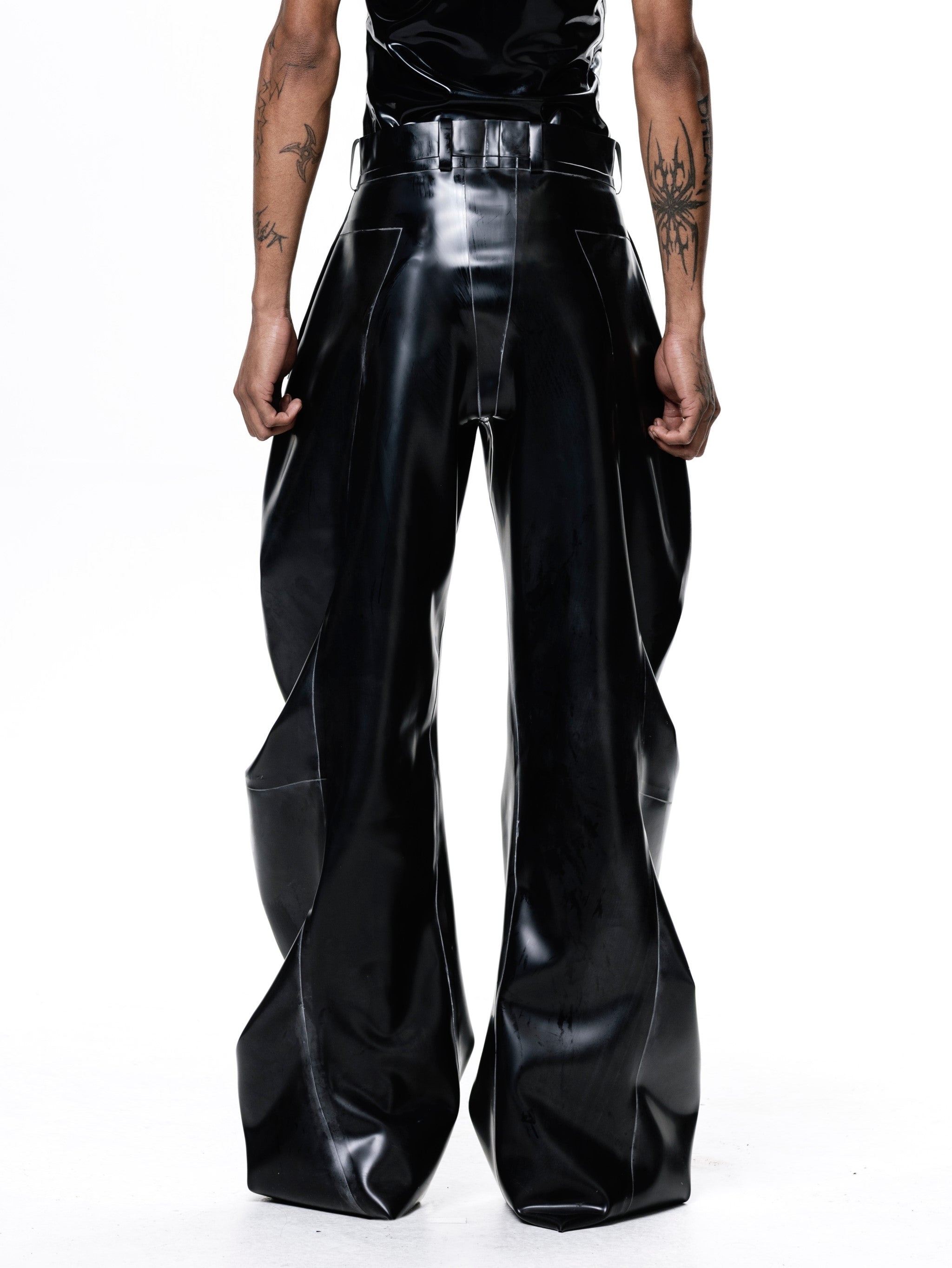 Black deflated trousers | signature fit