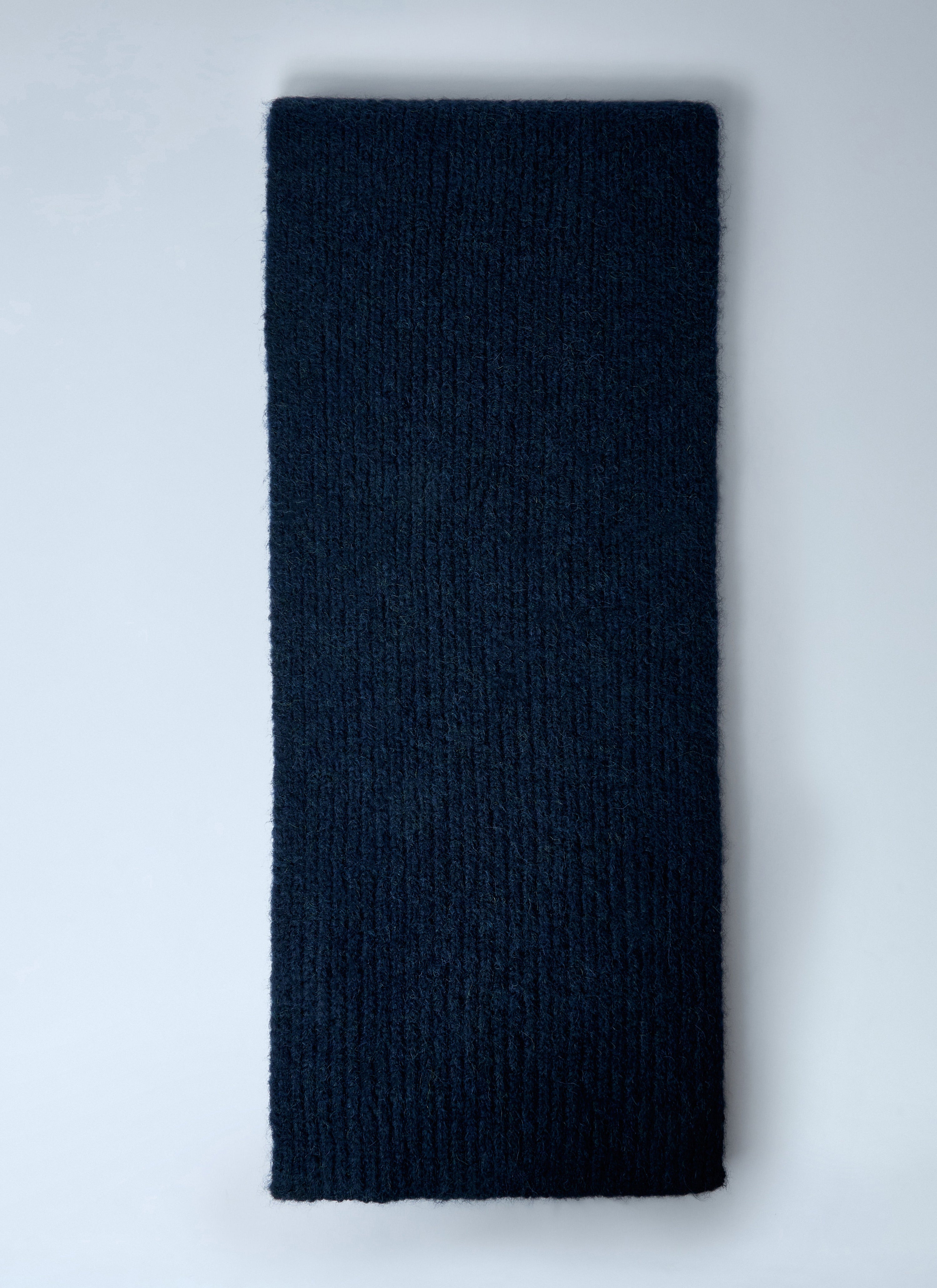 Knit scarf